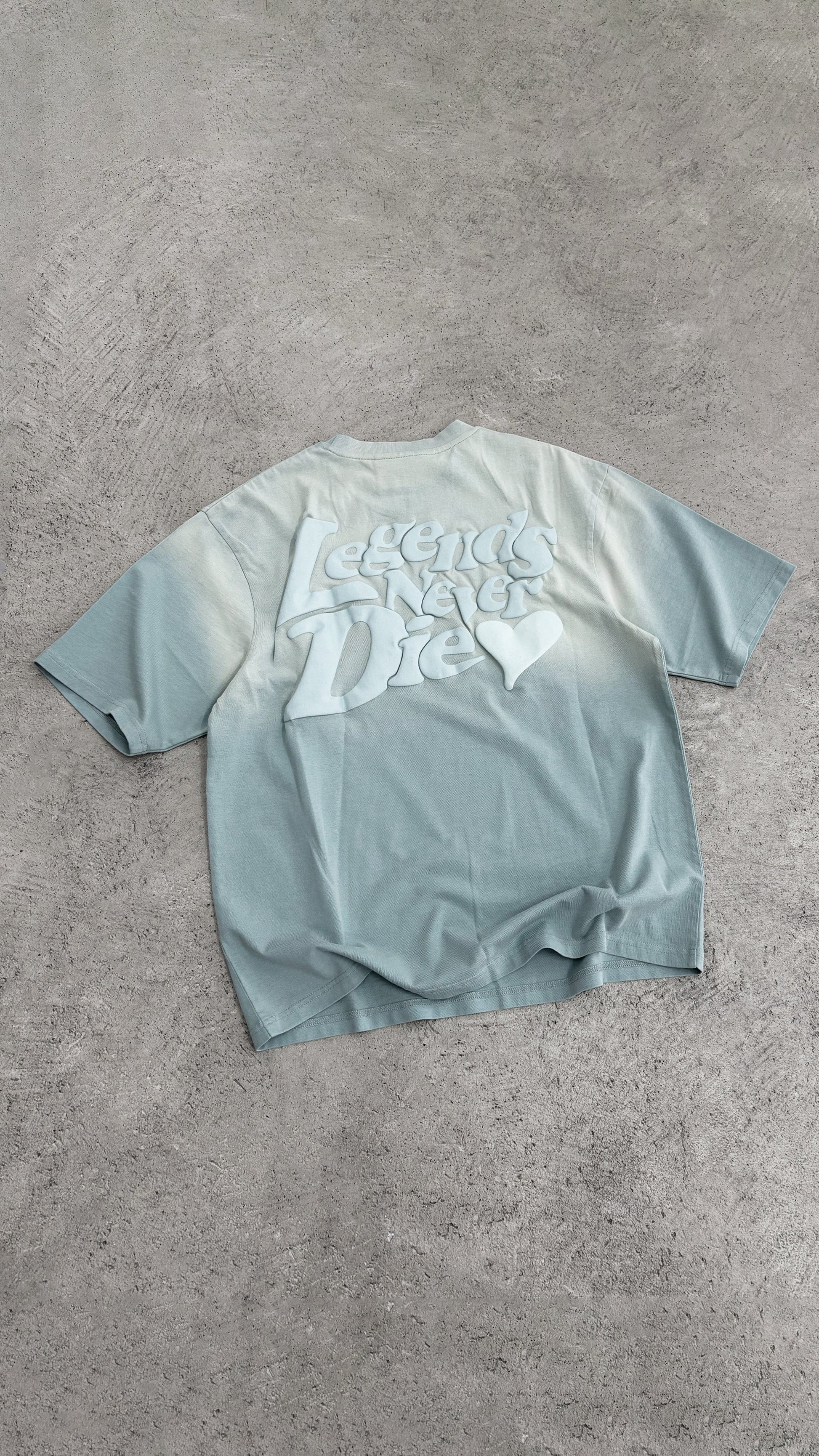 Legende Paris LND GRADIENT T-SHIRT - ICY BLUE — XS — Alternate View 8