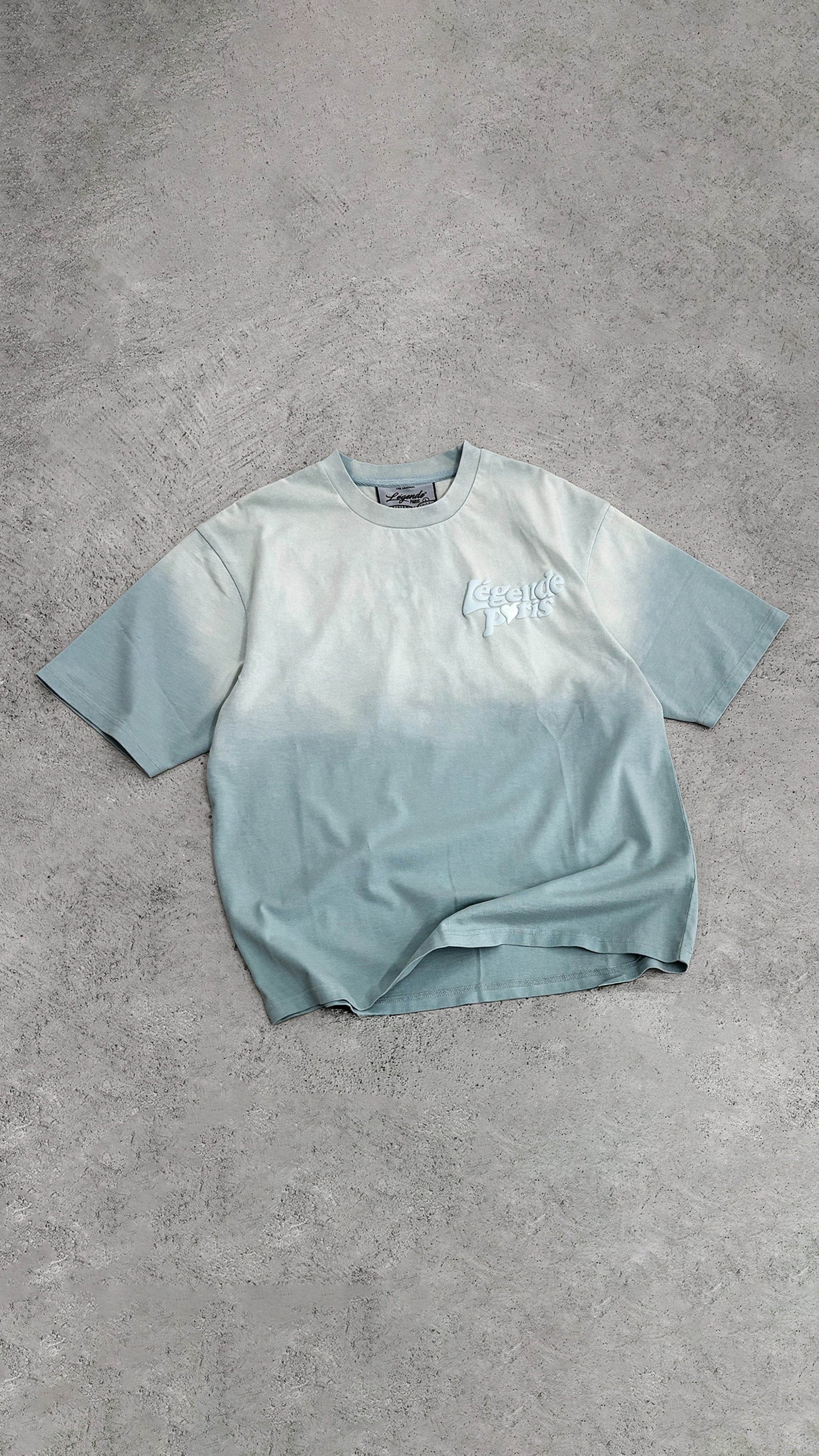 Legende Paris LND GRADIENT T-SHIRT - ICY BLUE — XS — Alternate View 7