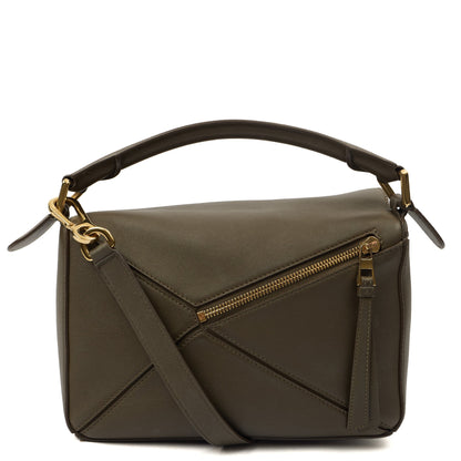 Loewe Top Handle Puzzle - Medium in Green, Leather — Alternate View 9