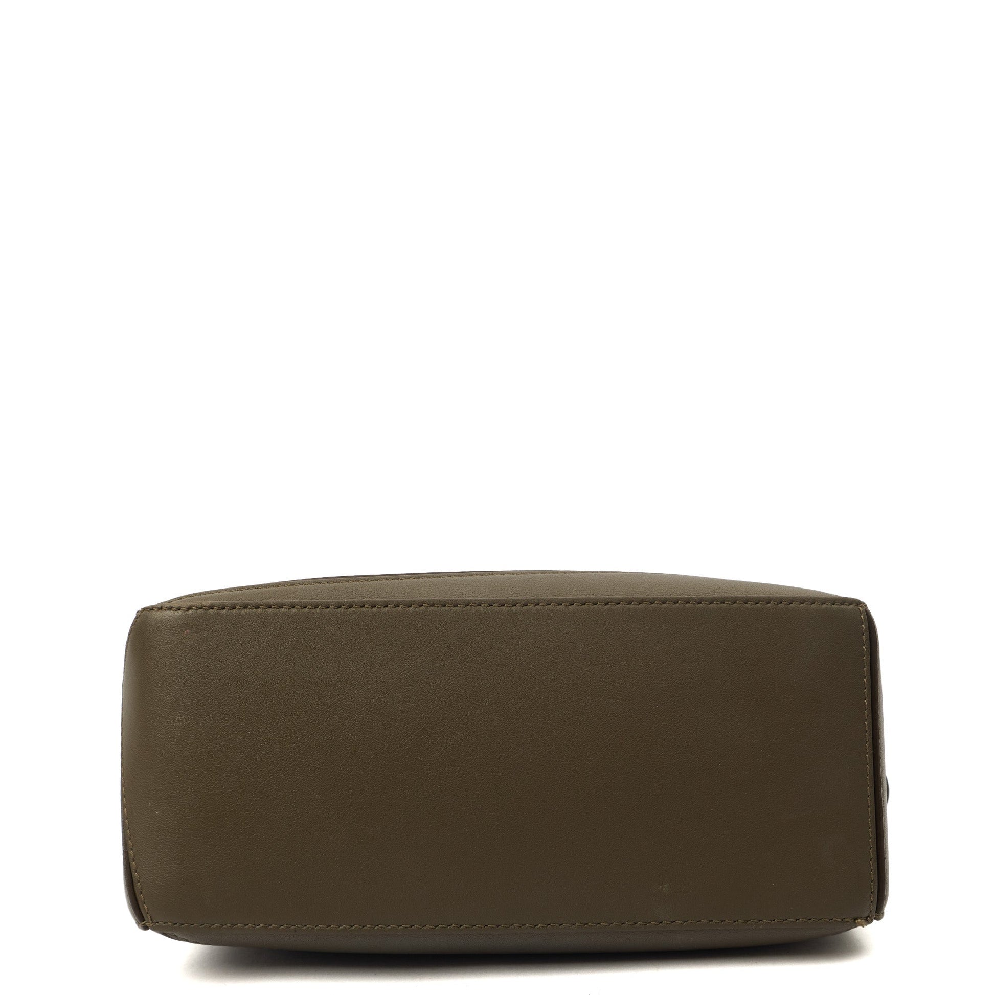 Loewe Top Handle Puzzle - Medium in Green, Leather — Top View