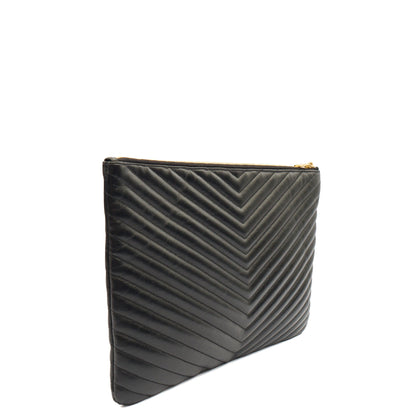 Saint Laurent Clutch Cassandra Clutch in Black, Leather — Side View