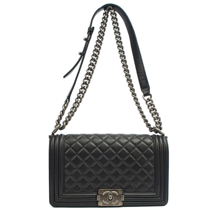 Chanel Shoulder Bag Boy - Medium in Black, Lambskin Leather — Detail View