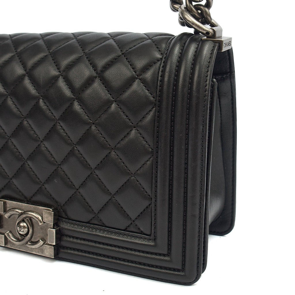 Chanel Shoulder Bag Boy - Medium in Black, Lambskin Leather — Alternate View 21