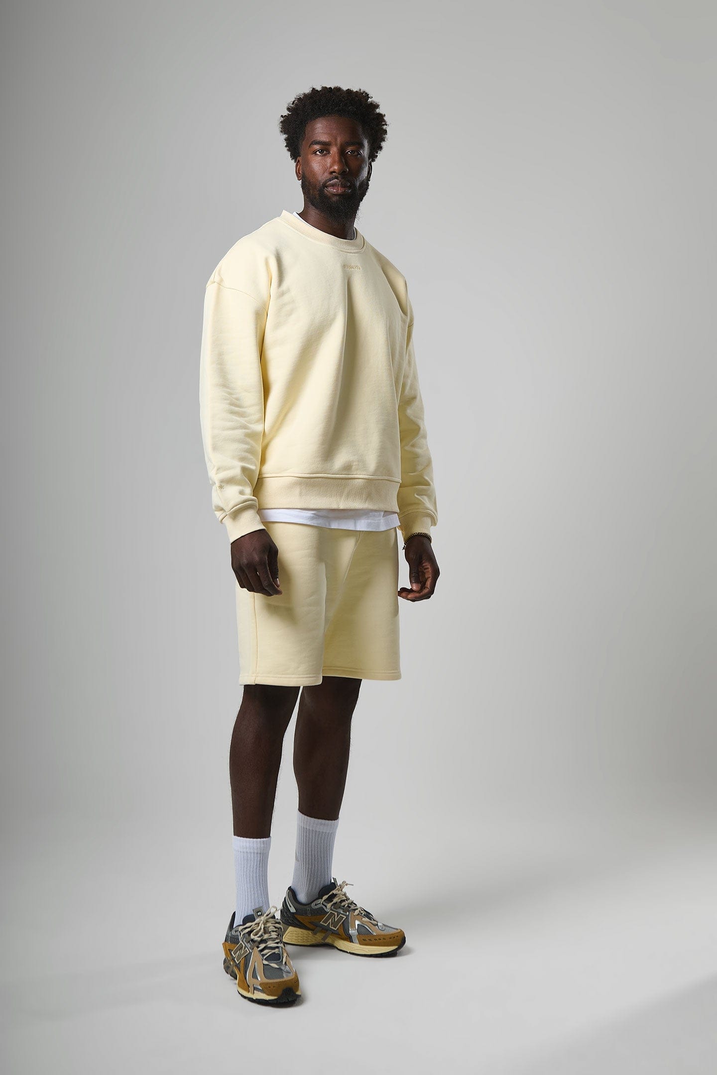 Etiquette Core Short 'Buttermilk' — Buttermilk — Size S — Back View
