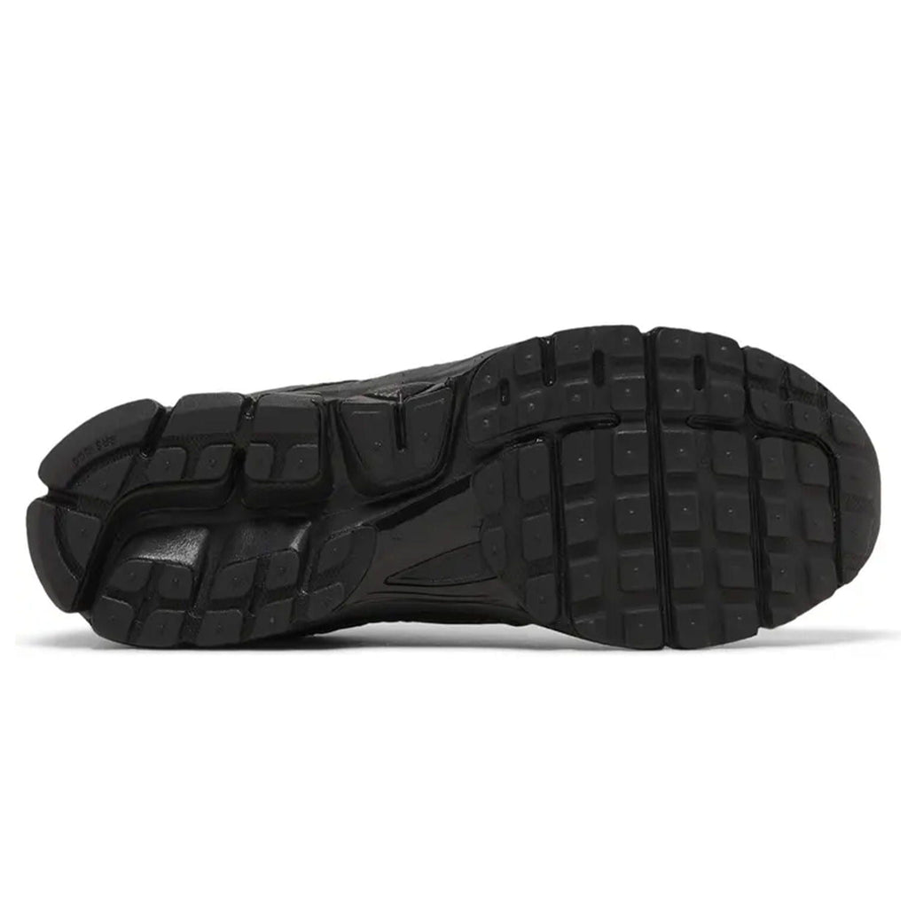 Nike Air Zoom Vomero 5 'Triple Black' — UK 3 | EU 35.5 | US 3.5 — Detail View