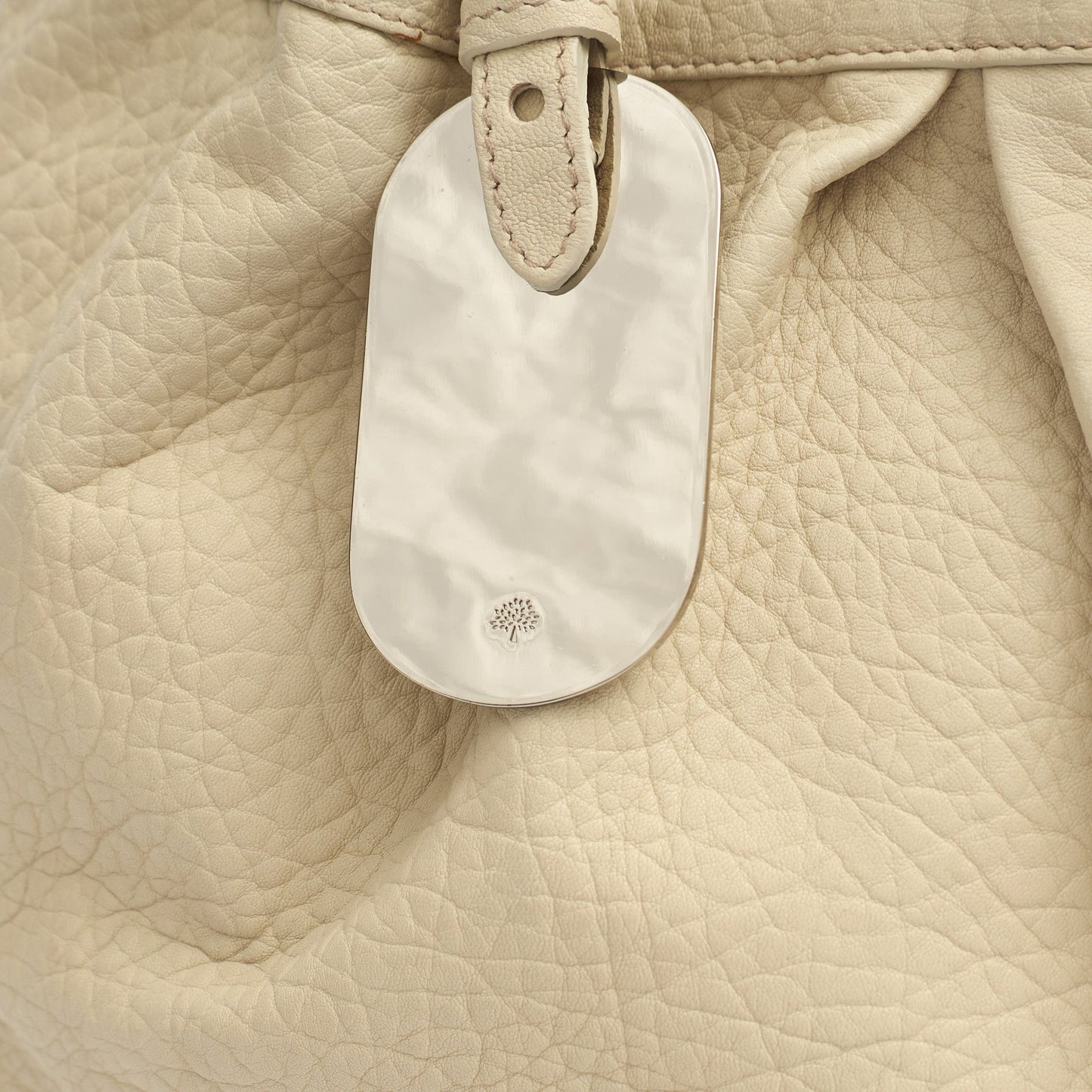 Mulberry Shoulder Bag Tote in Cream, Calfskin Leather — Lifestyle View