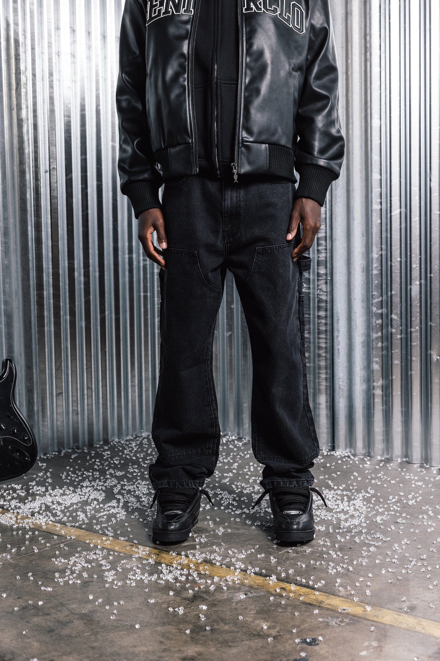 Benir Clothing Relaxed Carpenter Denim - Blackout — 28 — Side View