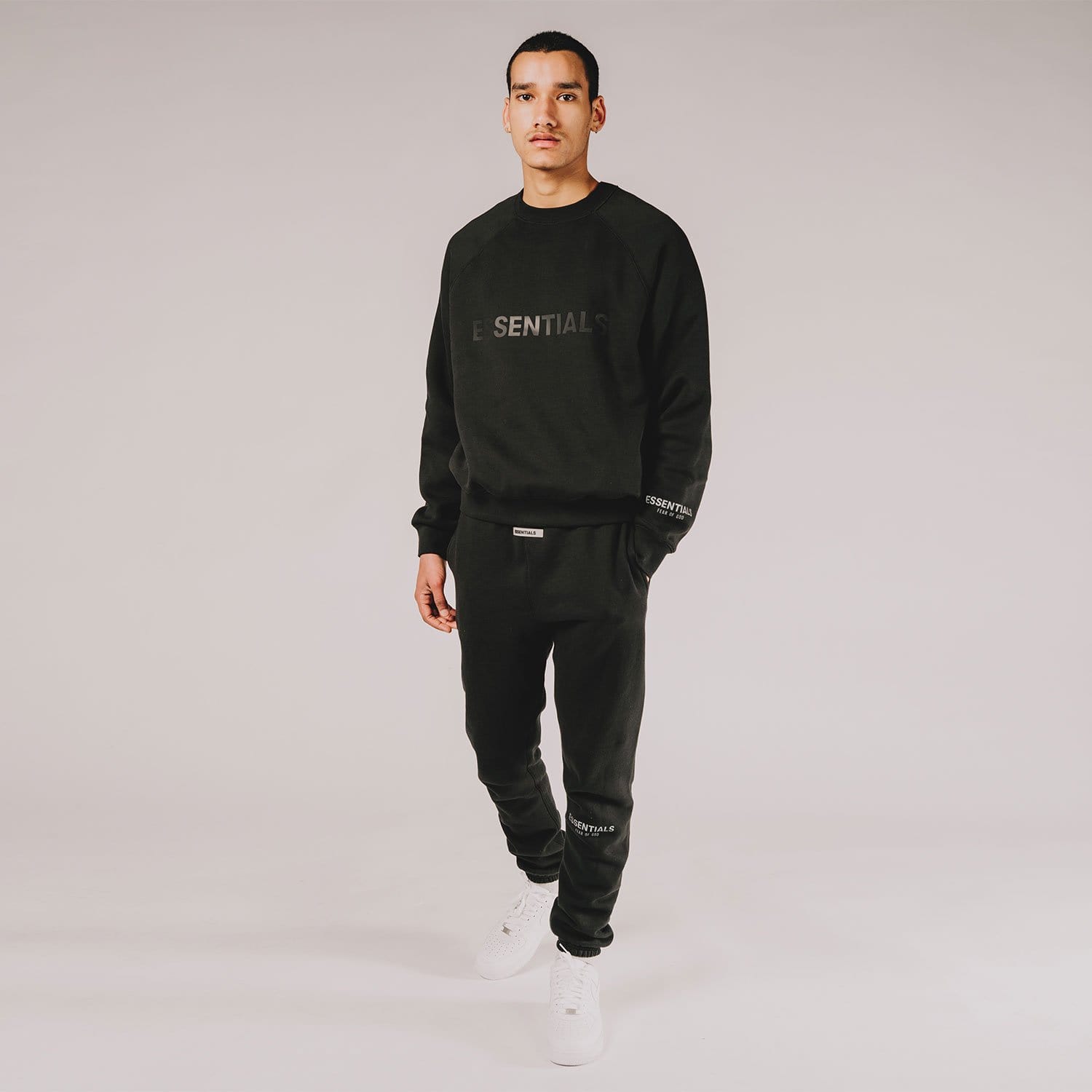 FEAR OF GOD ESSENTIALS 3D Silicon Applique Crewneck Dark Slate/Stretch Limo/Black — XXS — Alternate View 9