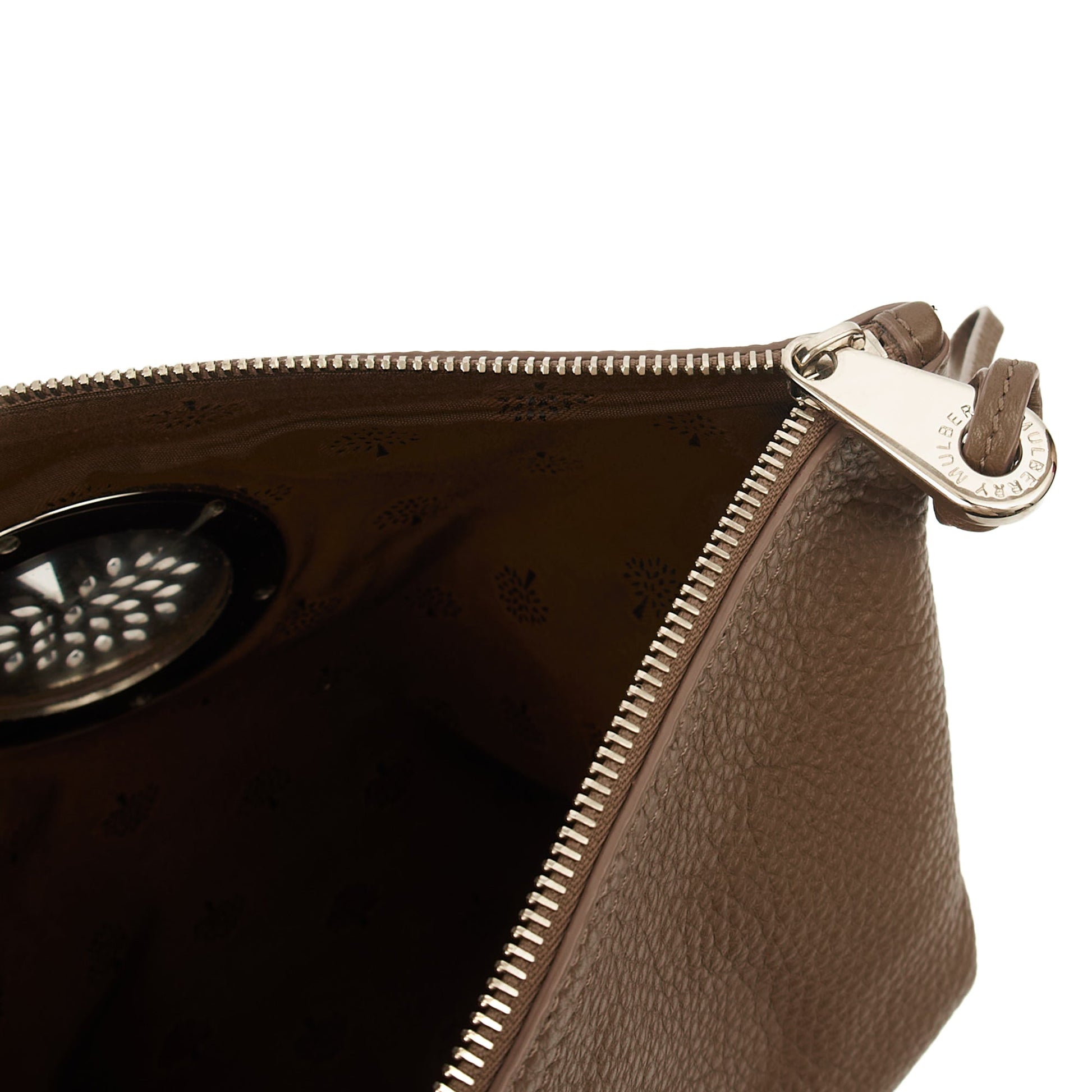 Mulberry Clutch Daria Pouch in Clay, Calfskin Leather — Detail View