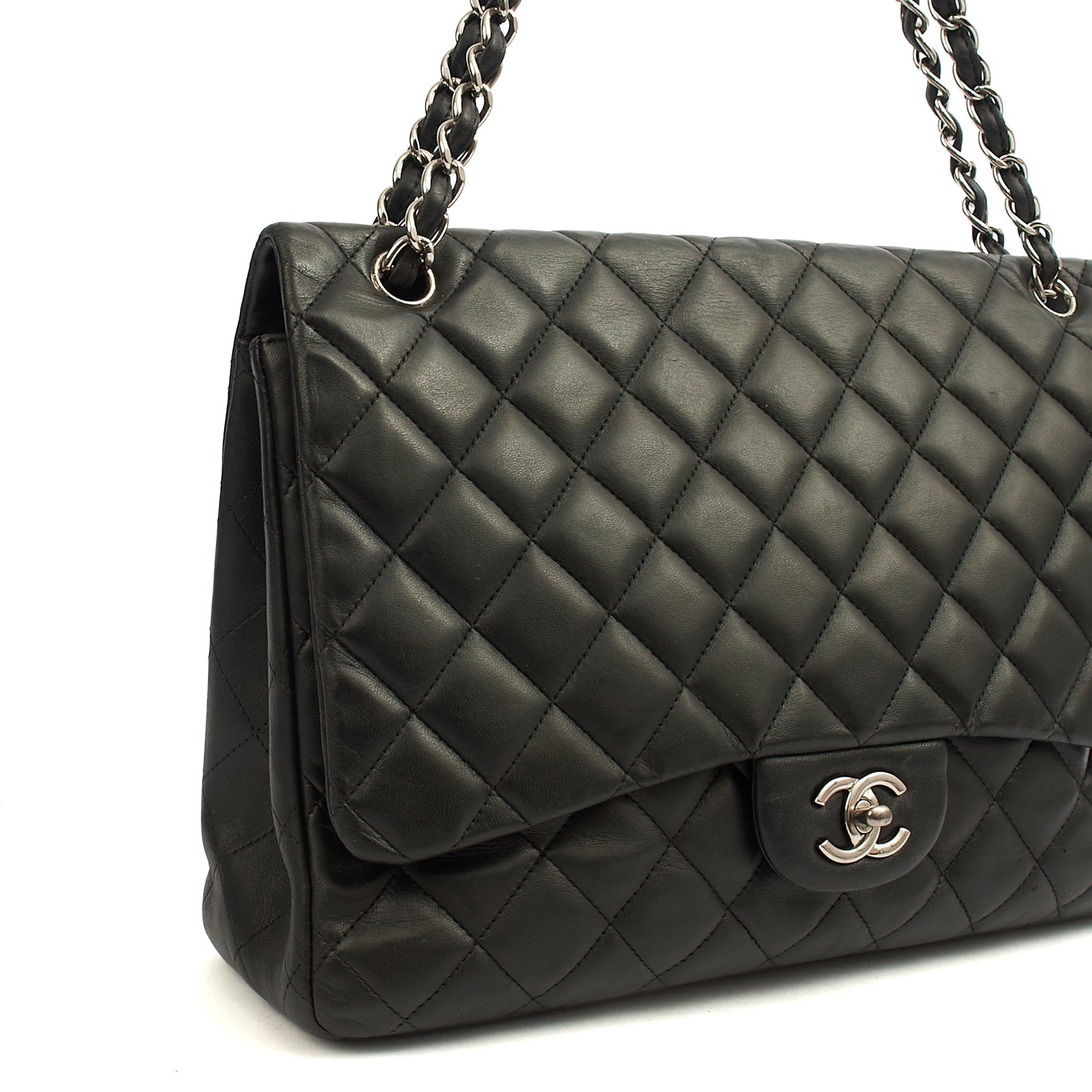 Chanel Shoulder Bag Classic Single Flap - Maxi in Black, Lambskin Leather — Alternate View 8