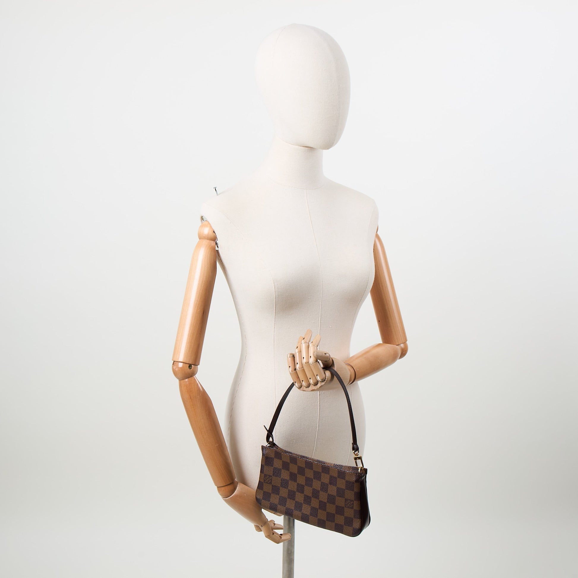 Louis Vuitton Mini Bag Pochette in Damier Ebene, Canvas — Alternate View 16