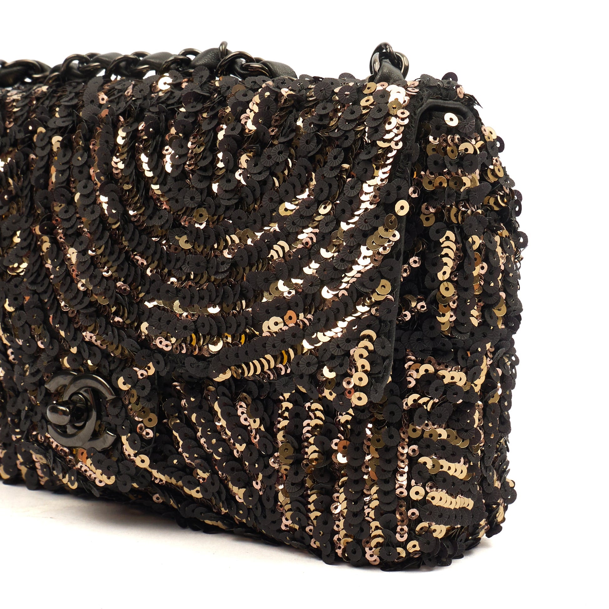 Chanel Shoulder Bag Flap Bag in Black, Sequin — Alternate View 7