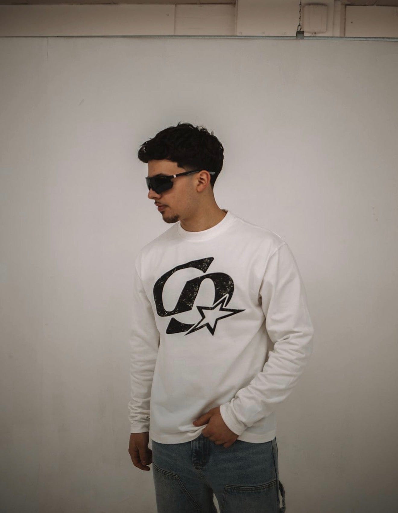 Cardair CD Star Long Sleve T Shirt - White — S — Side View
