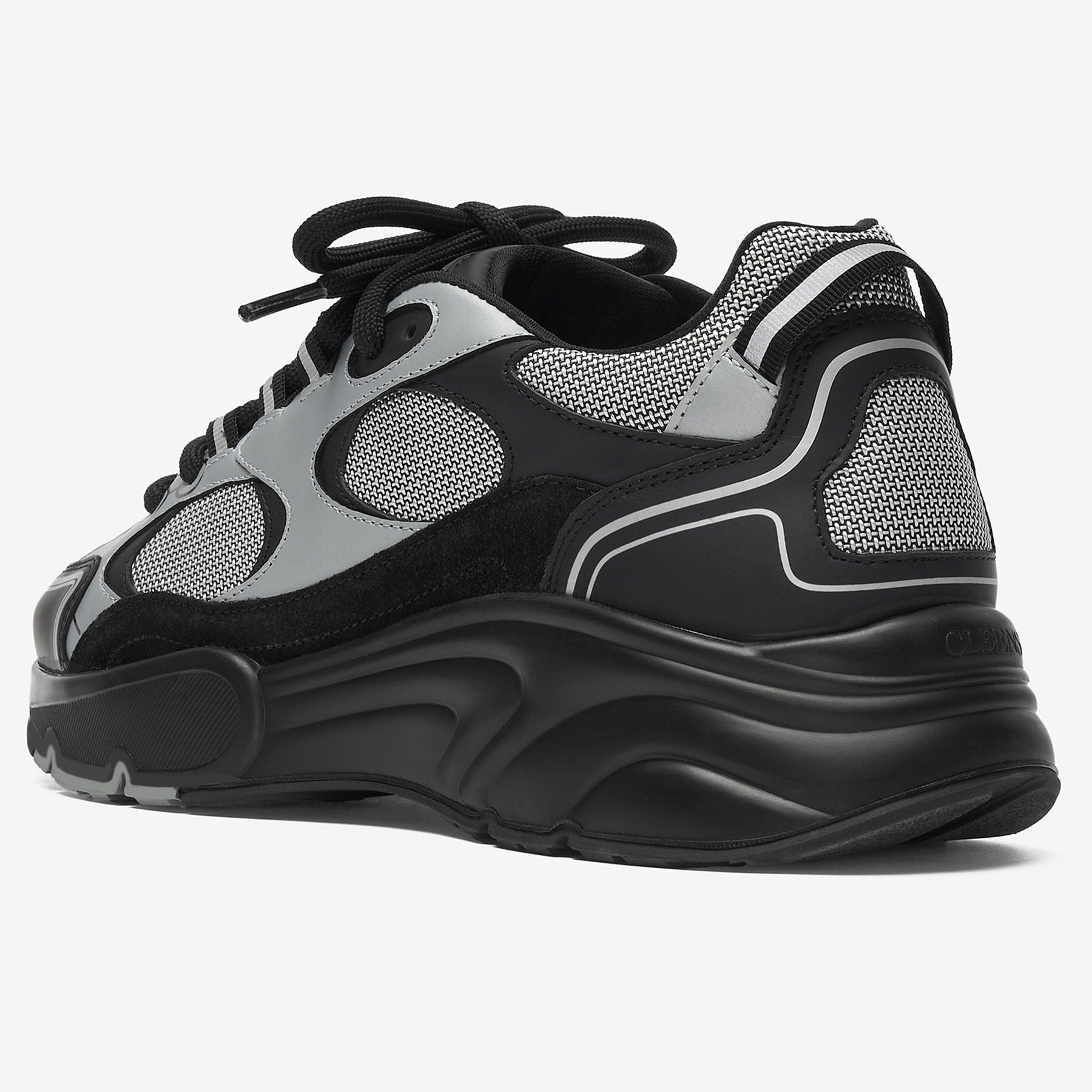 Cleens Pulse Runner 'Silver Bullet' — UK 3 | EU 37 | US 4 — Detail View