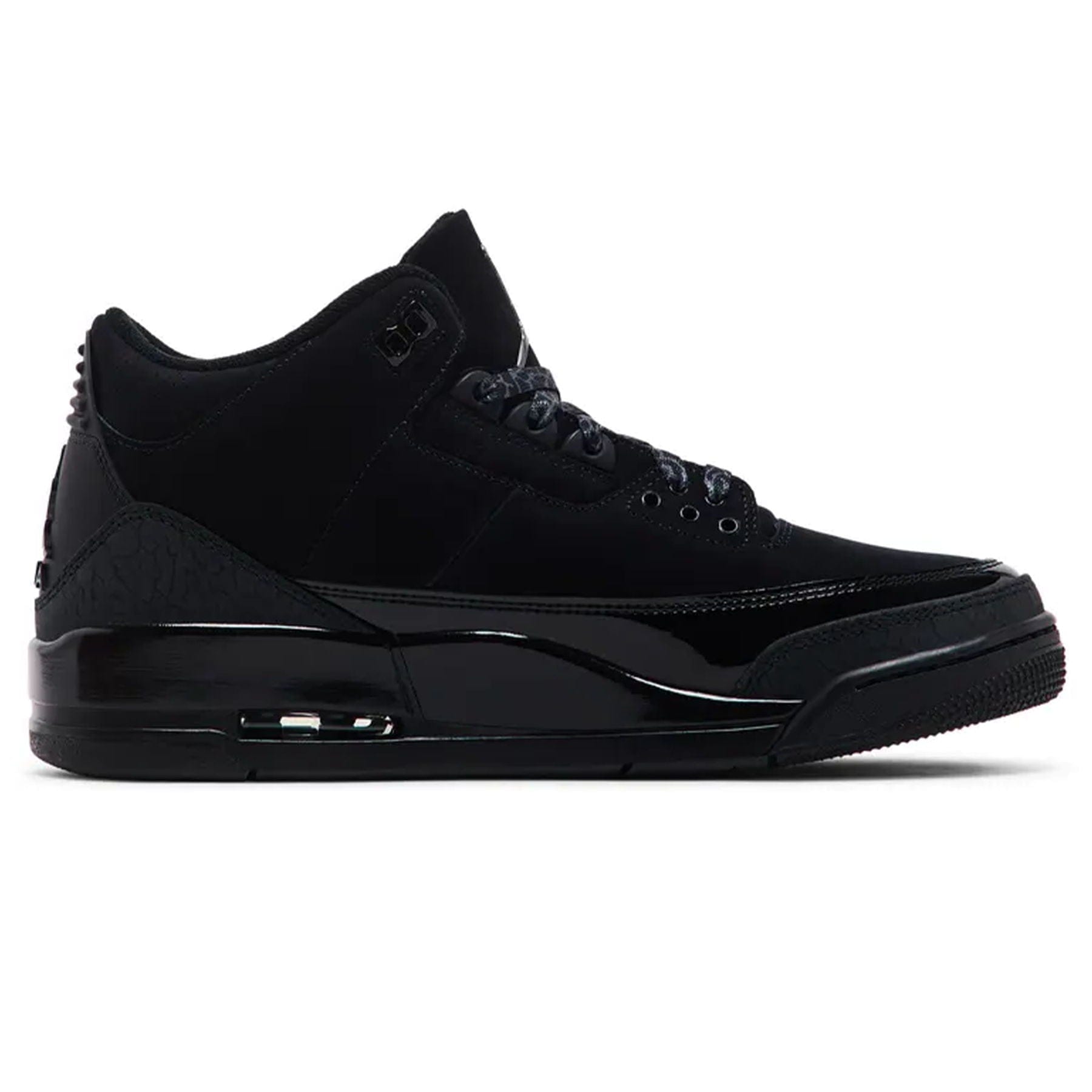 Air Jordan 3 Retro 'Black Cat' 2025 — UK 3 | EU 35.5 | US 3.5 — Side View