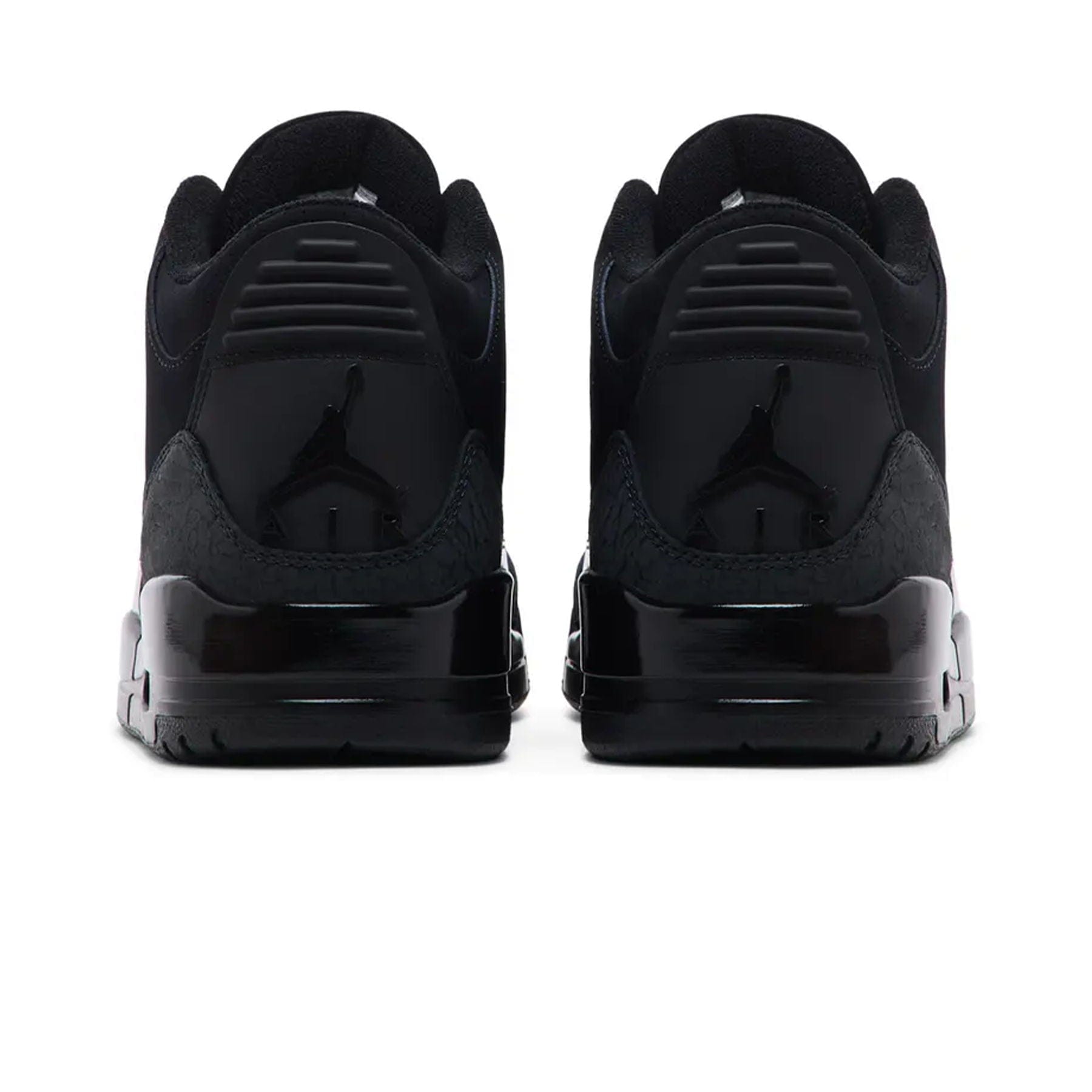Air Jordan 3 Retro 'Black Cat' 2025 — UK 3 | EU 35.5 | US 3.5 — Top View