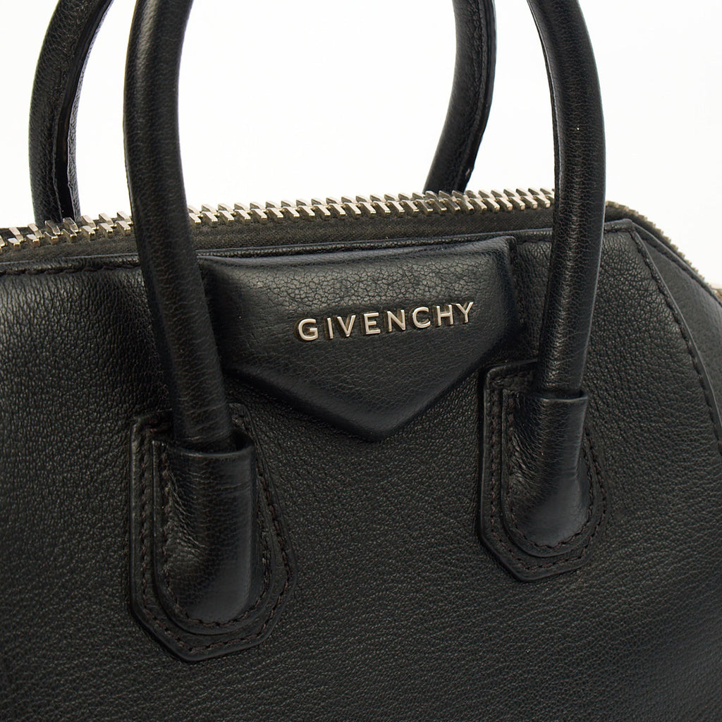 Givenchy Cross Body Antigona - Mini in Black, Leather — Side View