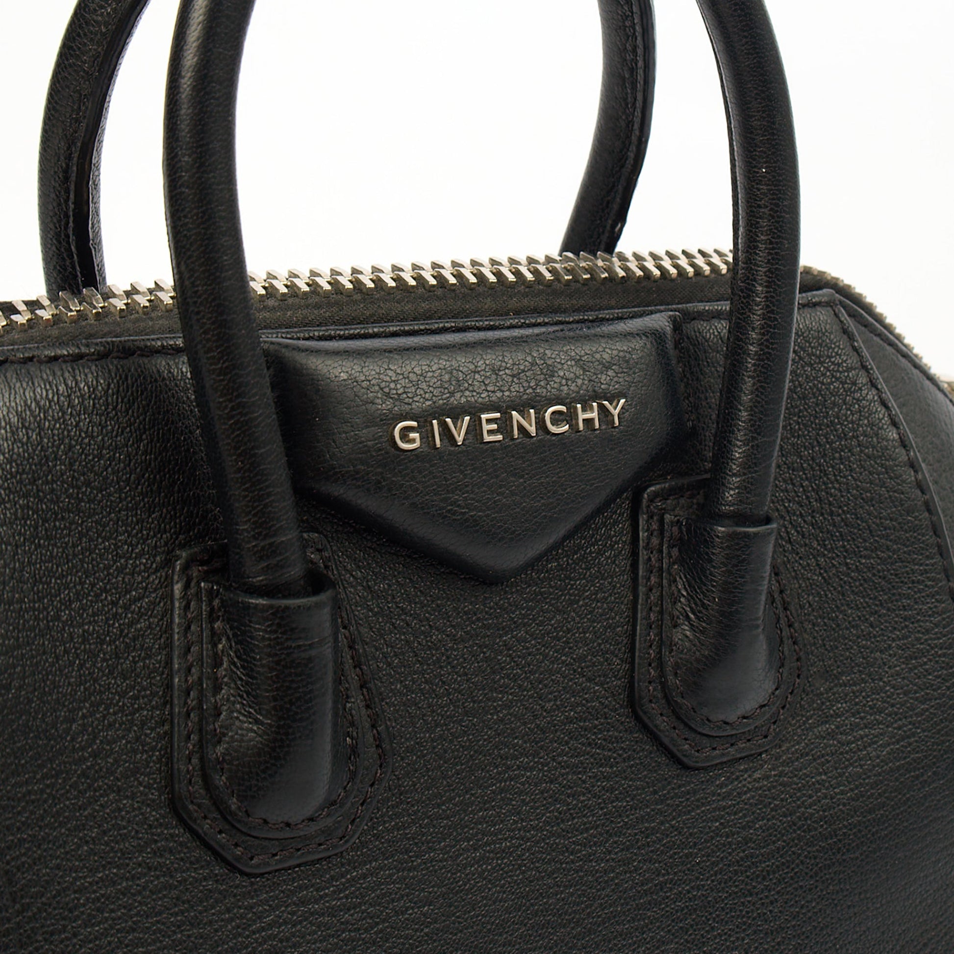 Givenchy Cross Body Antigona - Mini in Black, Leather — Side View