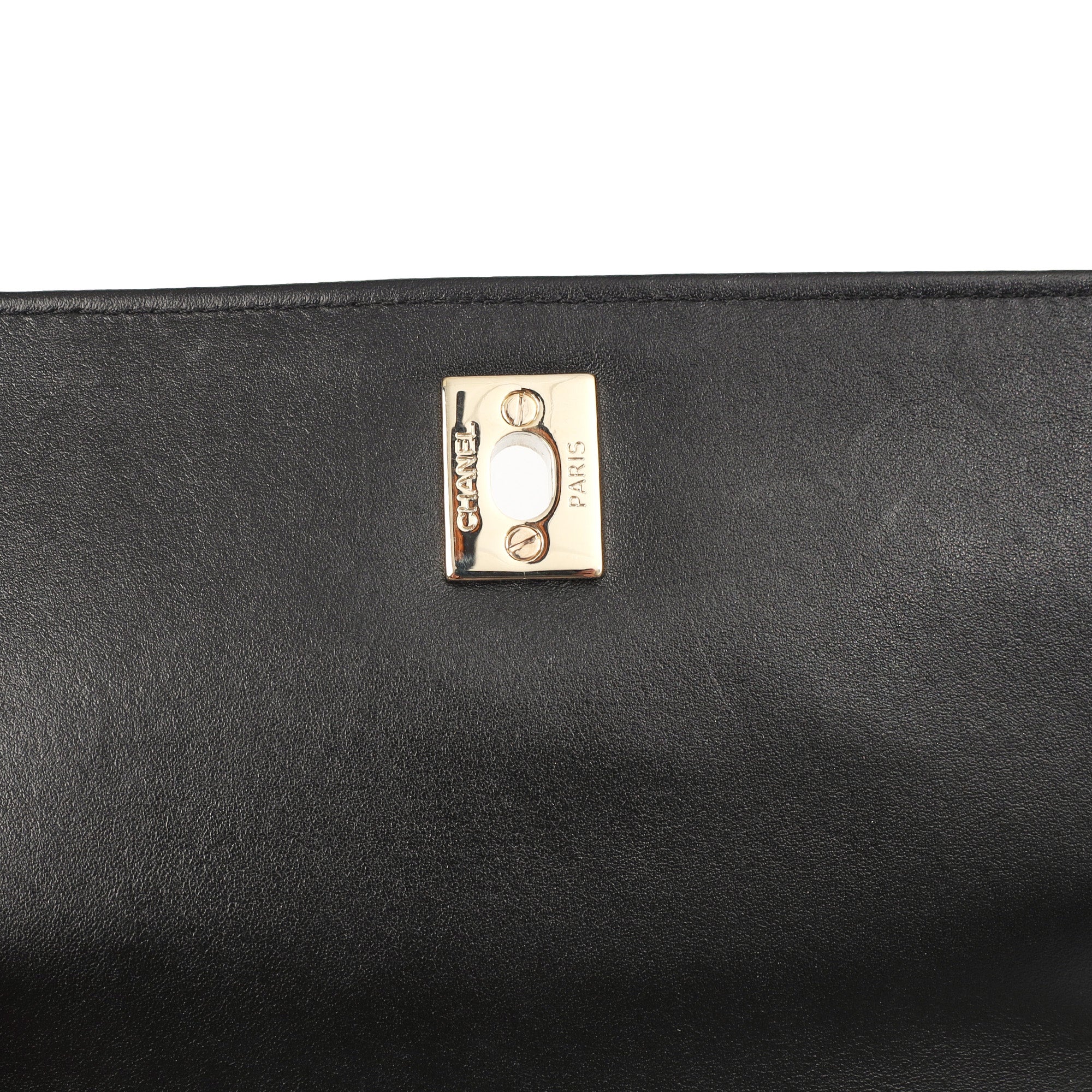 Chanel Shoulder Bag Flap Bag in Black, Calfskin Leather — Alternate View 26