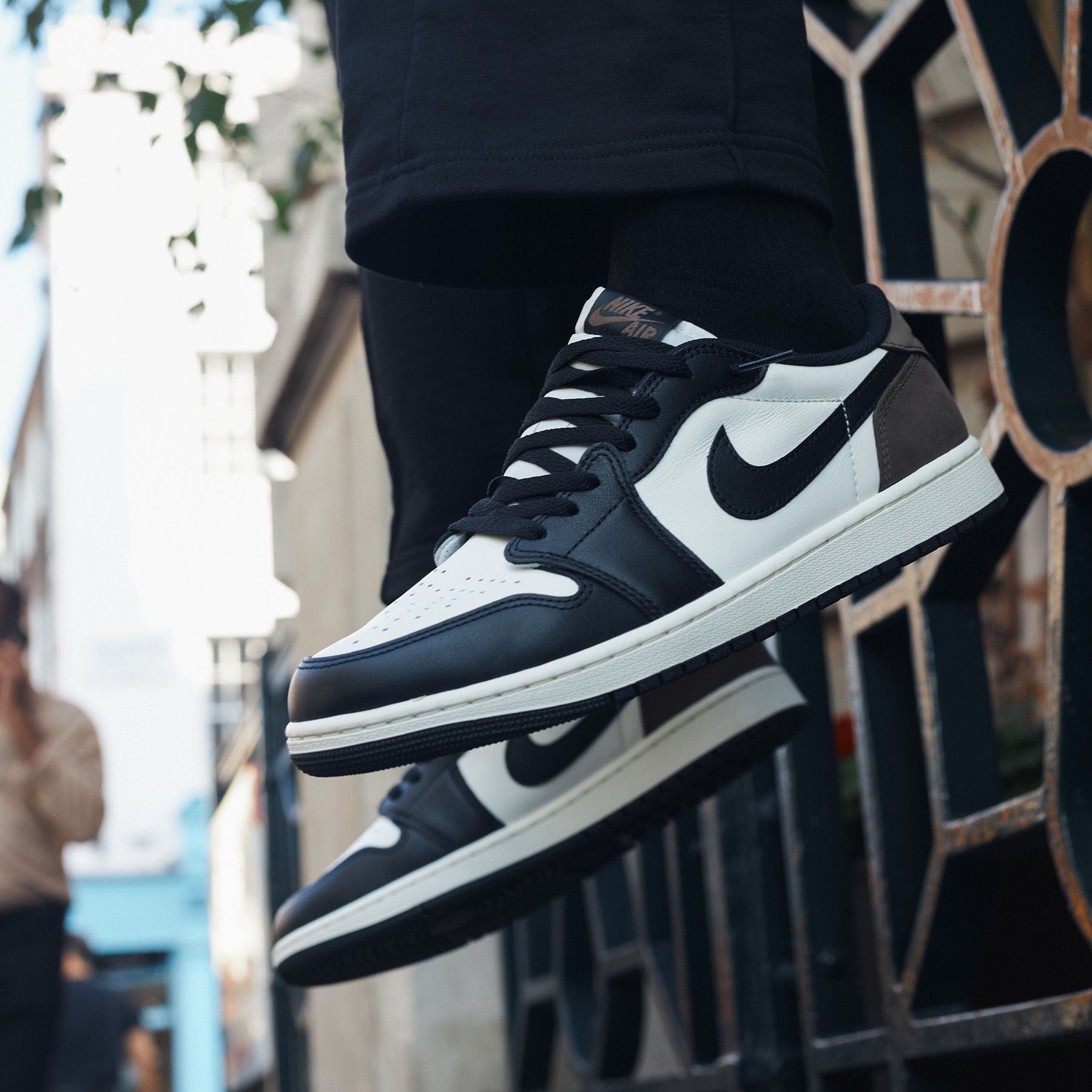 Air Jordan 1 Low OG 'Mocha' — UK 3 | EU 35.5 | US 3.5 — Back View