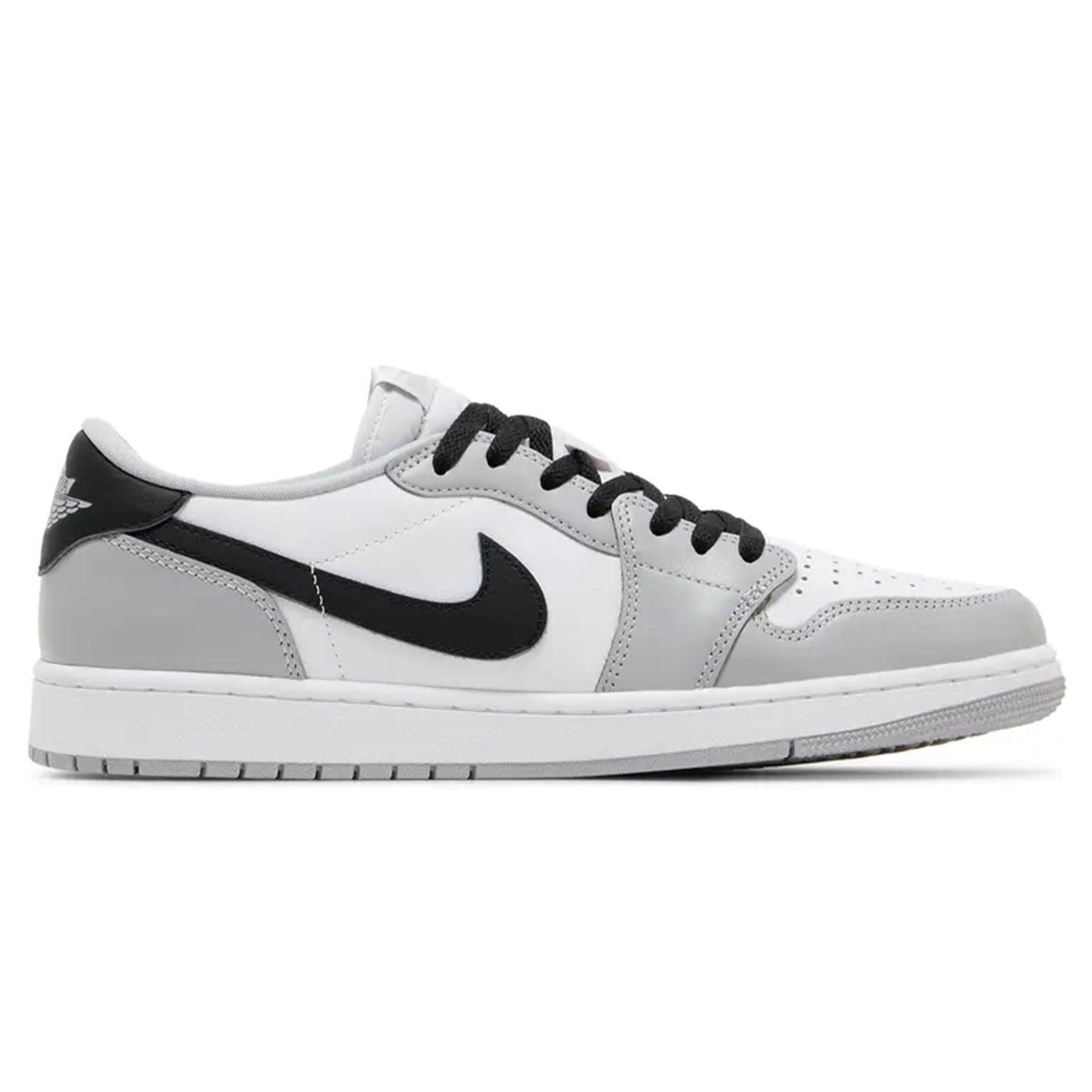 Air Jordan 1 Low OG 'Barons' — UK 3 | EU 35.5 | US 3.5 — Side View
