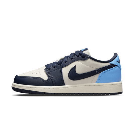 Air Jordan 1 Retro Low OG GS 'Obsidian UNC' — UK 13.5 | EU 32 | US 1Y — Front View