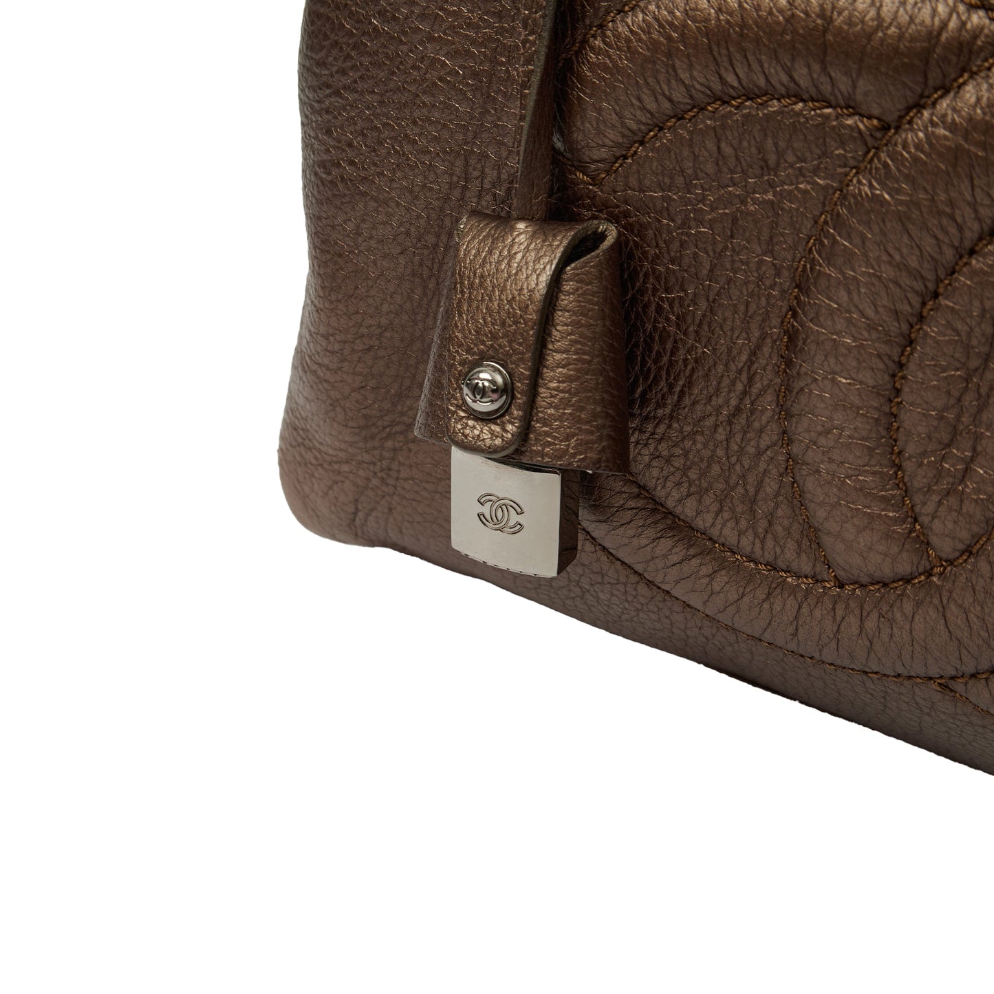 Chanel Shoulder Bag Luxe Ligne Tote in Metallic, Leather — Alternate View 29