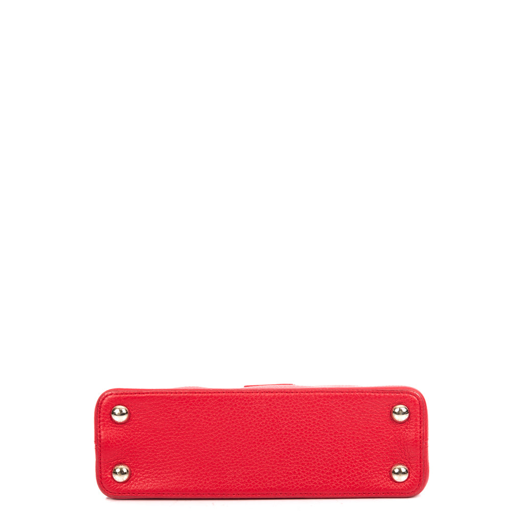 Louis Vuitton Top Handle Capucines BB in Red, Calfskin Leather — Detail View