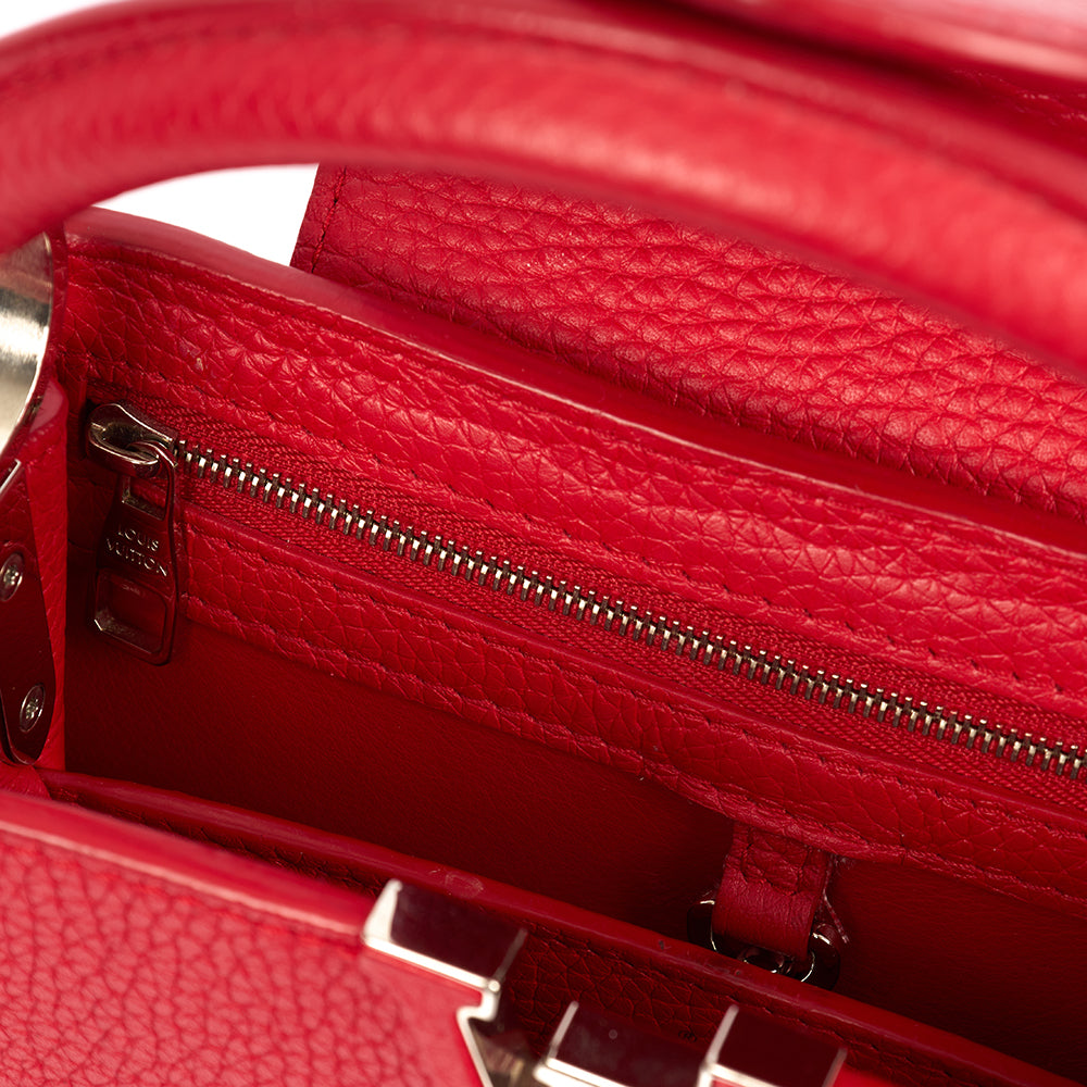 Louis Vuitton Top Handle Capucines BB in Red, Calfskin Leather — Alternate View 24