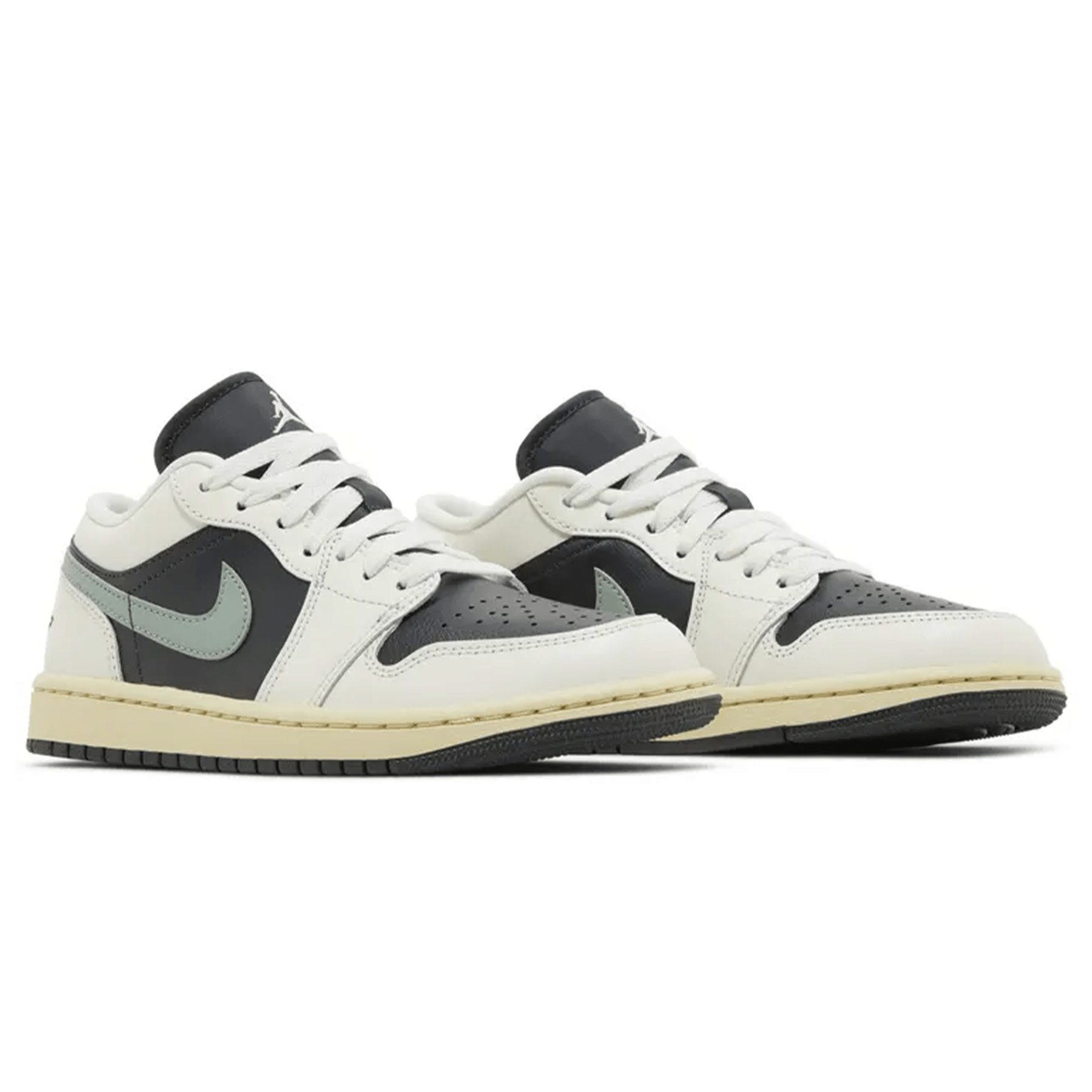 Air Jordan 1 Low Wmns 'Jade Smoke' — UK 2.5 | EU 35.5 | US 5 — Back View
