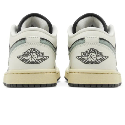Air Jordan 1 Low Wmns 'Jade Smoke' — UK 2.5 | EU 35.5 | US 5 — Top View