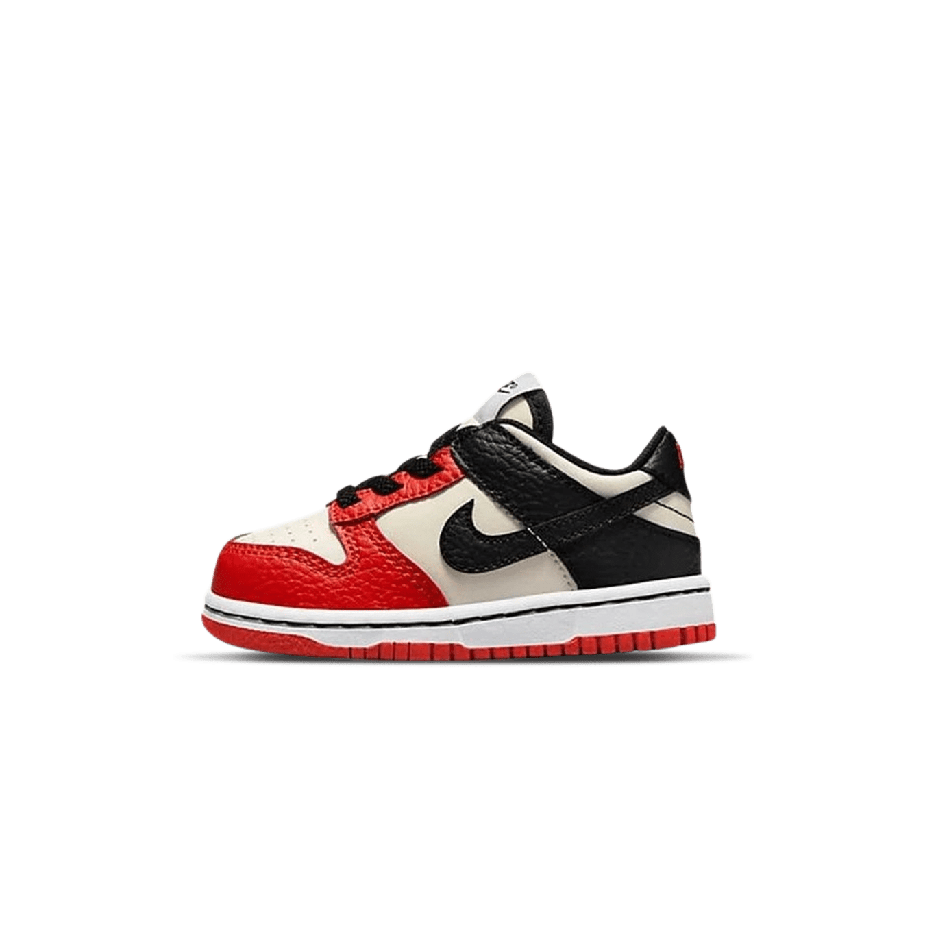 Nike Dunk Low x NBA EMB TD '75th Anniversary - Bulls' — UK 0C | EU 15 | US 0C — Front View