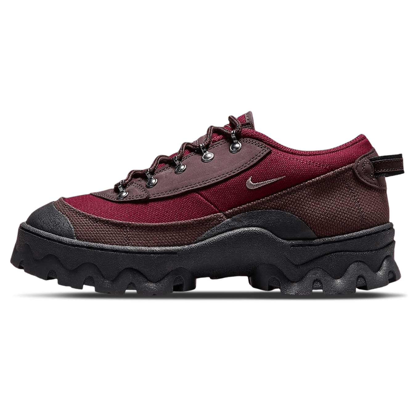 Nike Lahar Low Wmns 'Madeira Dark Beetroot' — UK 2.5 | EU 35.5 | US 5 — Front View