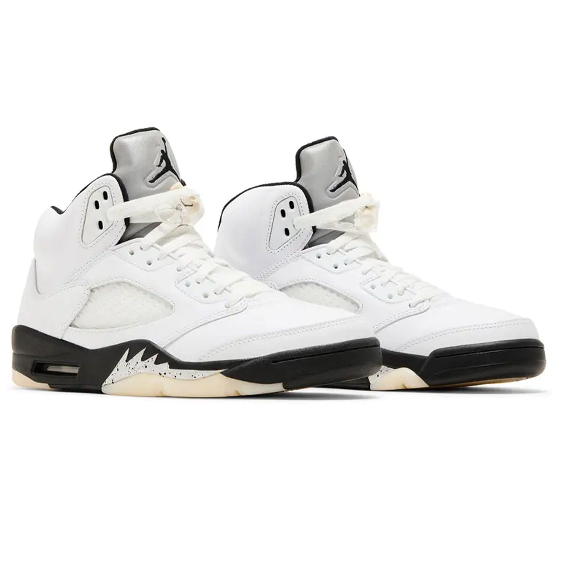 Air Jordan 5 Retro 'White Black' — UK 3 | EU 35.5 | US 3.5 — Back View