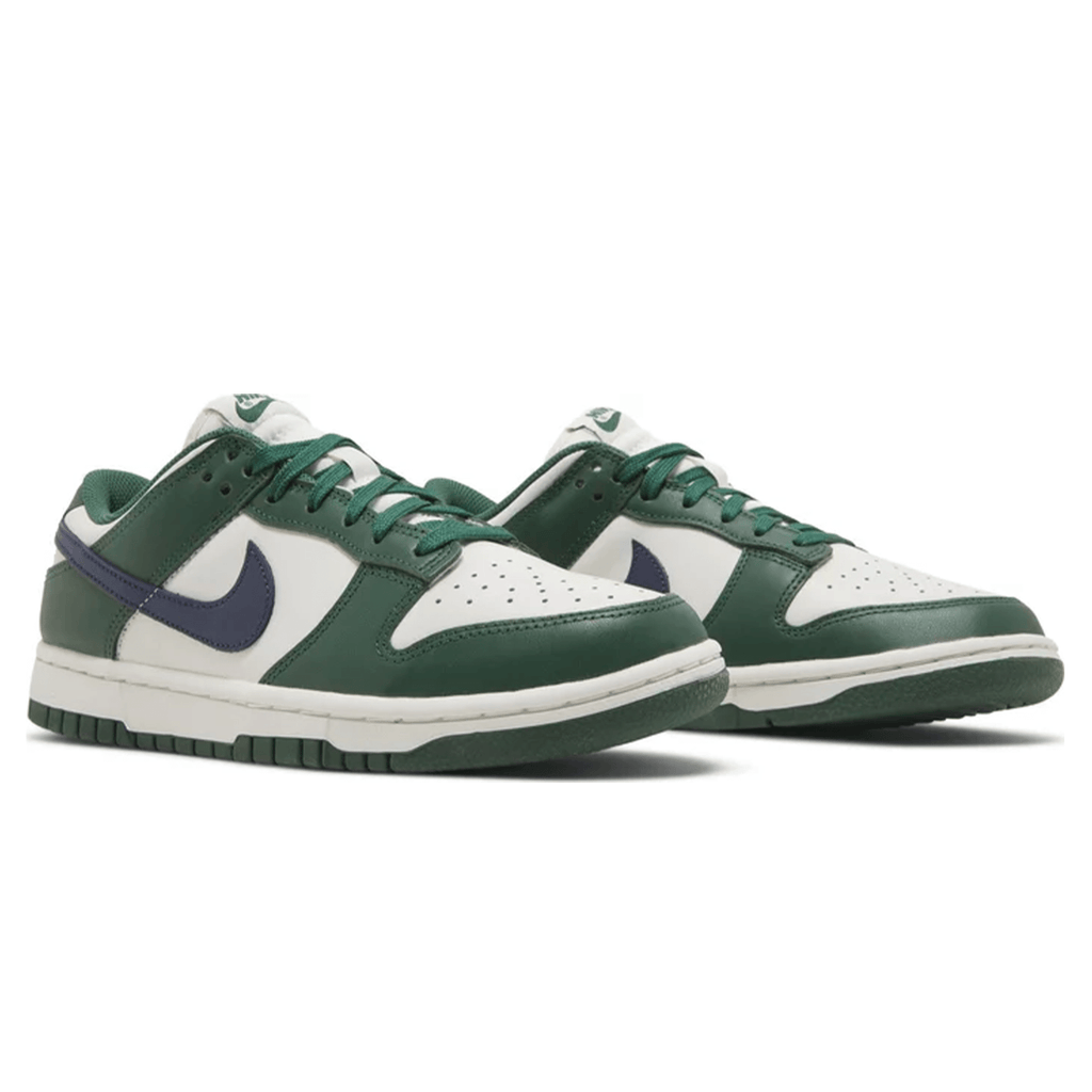 Nike Dunk Low Wmns 'Gorge Green' — UK 2.5 | EU 35.5 | US 5 — Back View