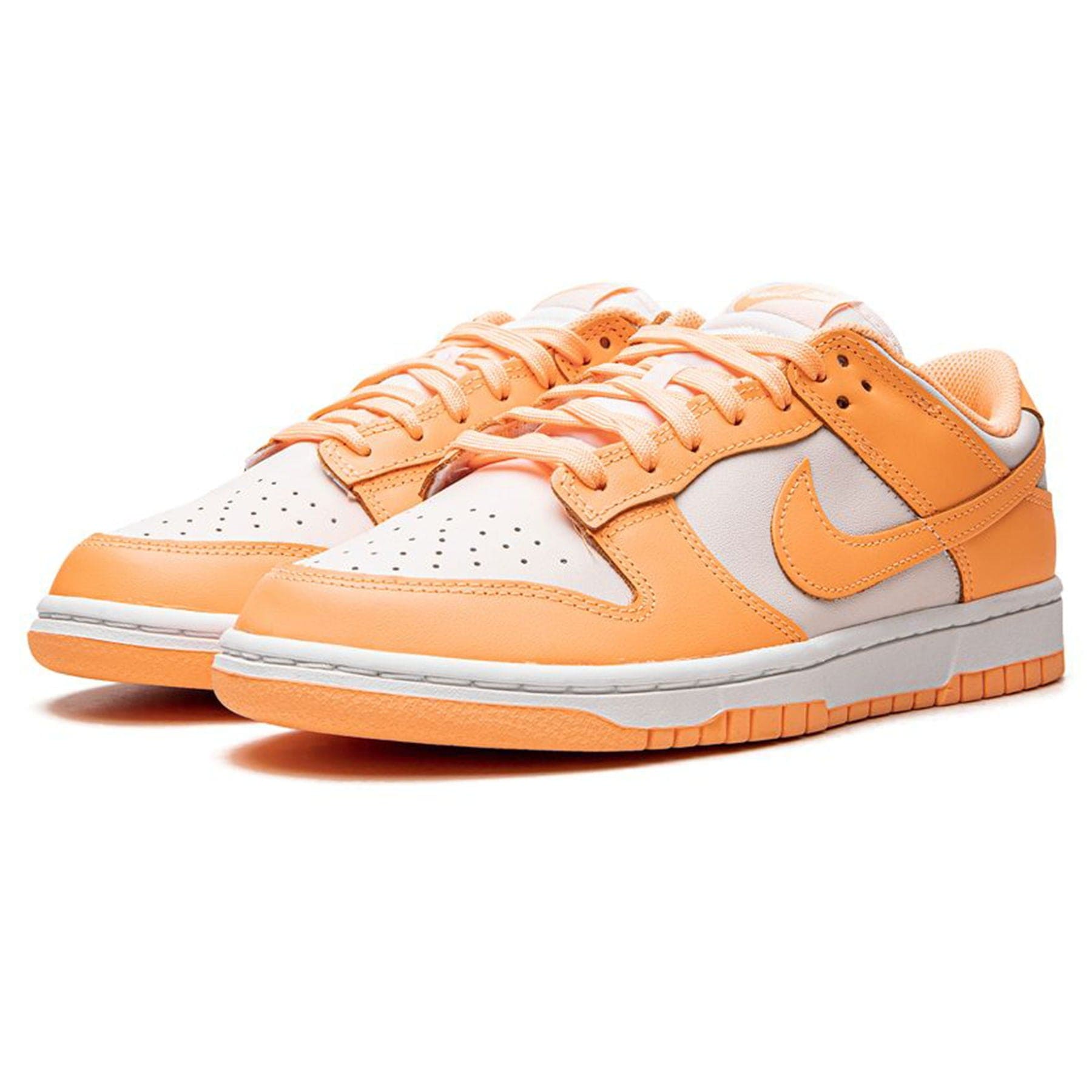 Nike Dunk Low Wmns 'Peach Cream' — UK 2.5 | EU 35.5 | US 5 — Back View