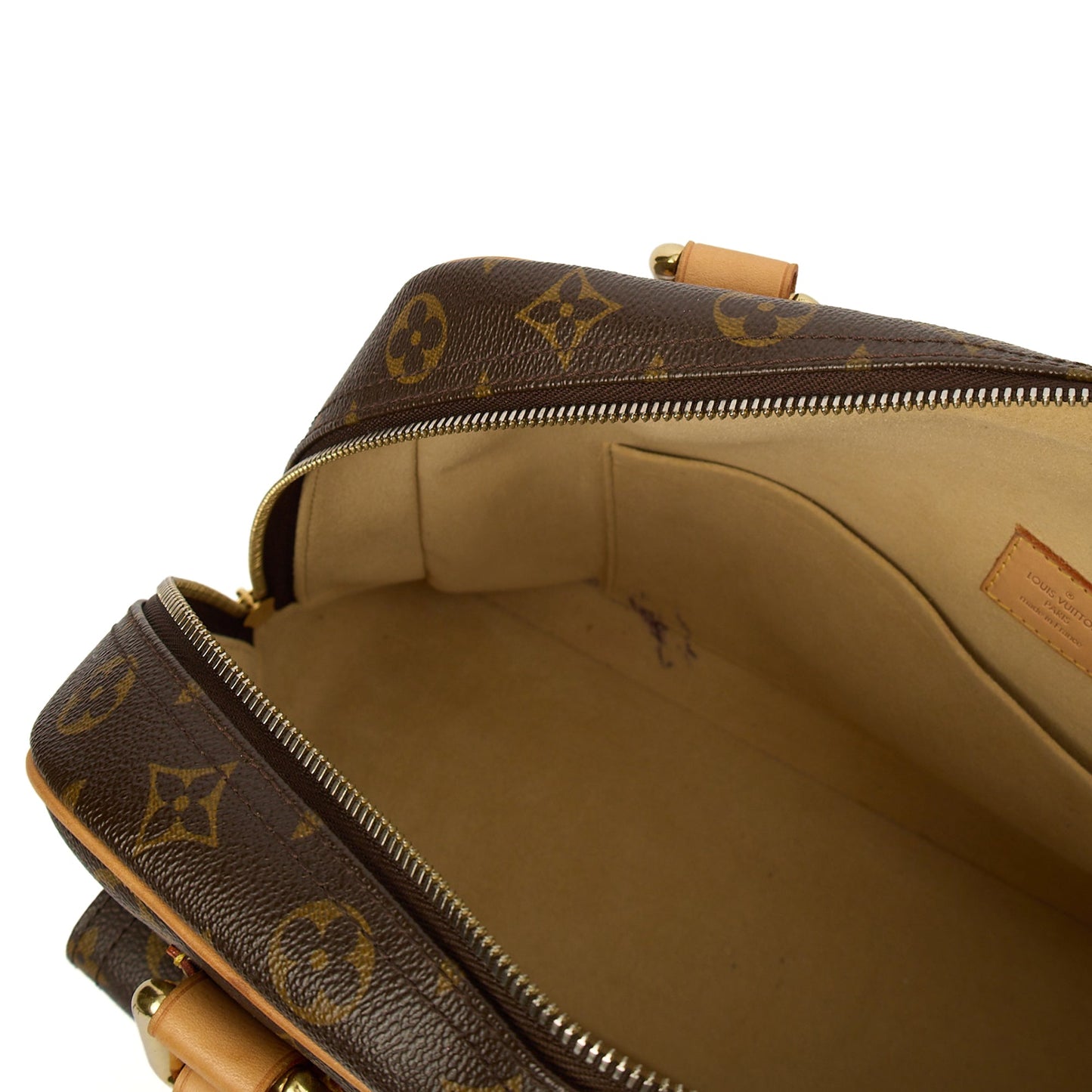 Louis Vuitton Top Handle Manhattan - GM in Monogram, Canvas — Lifestyle View