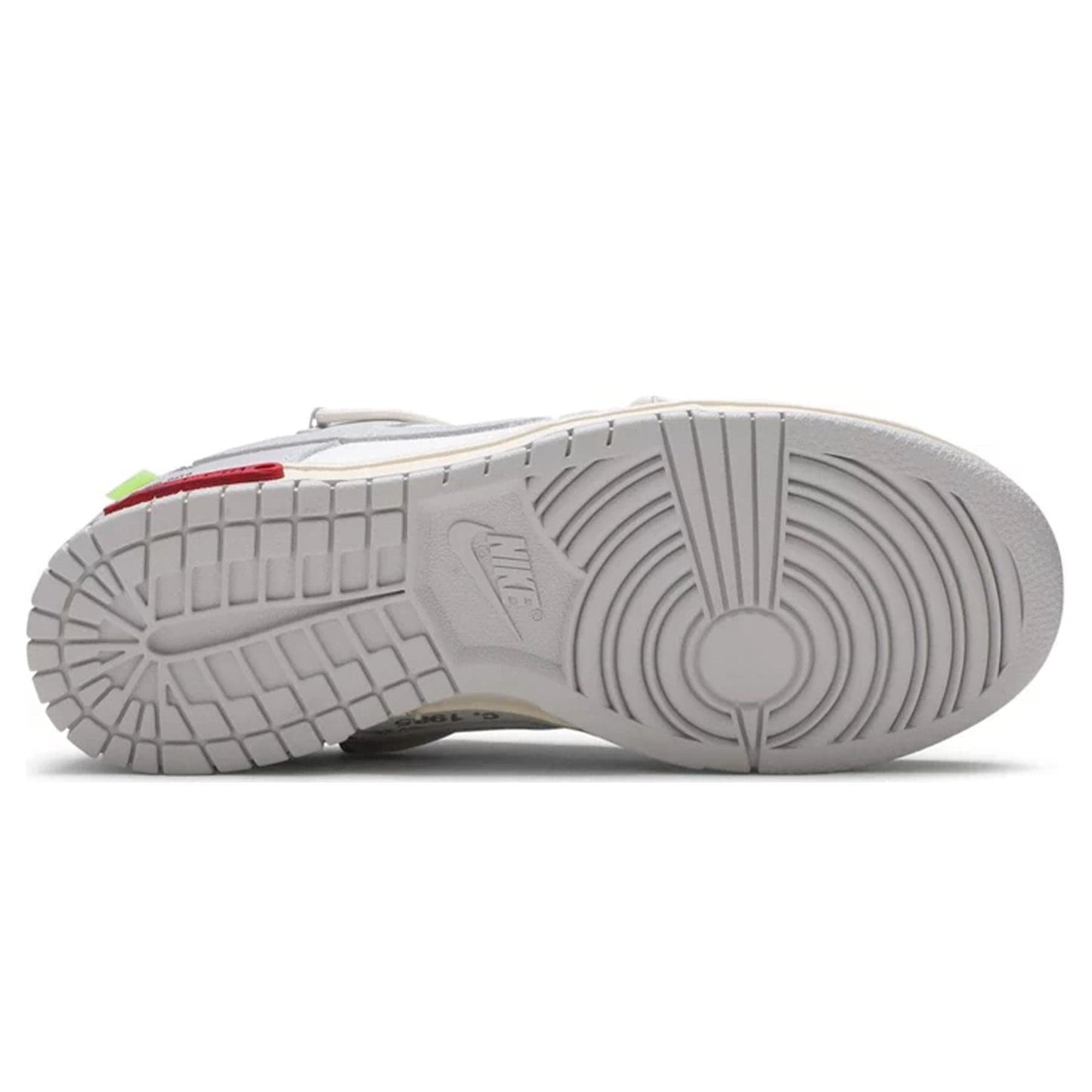 Off-White x Nike Dunk Low 'Lot 25 of 50' — UK 3 | EU 35.5 | US 3.5 — Back View