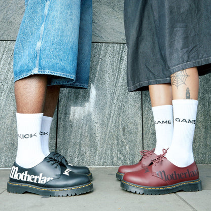 Dr. Martens x Motherlan 1461 'Black' — UK 1 — Side View