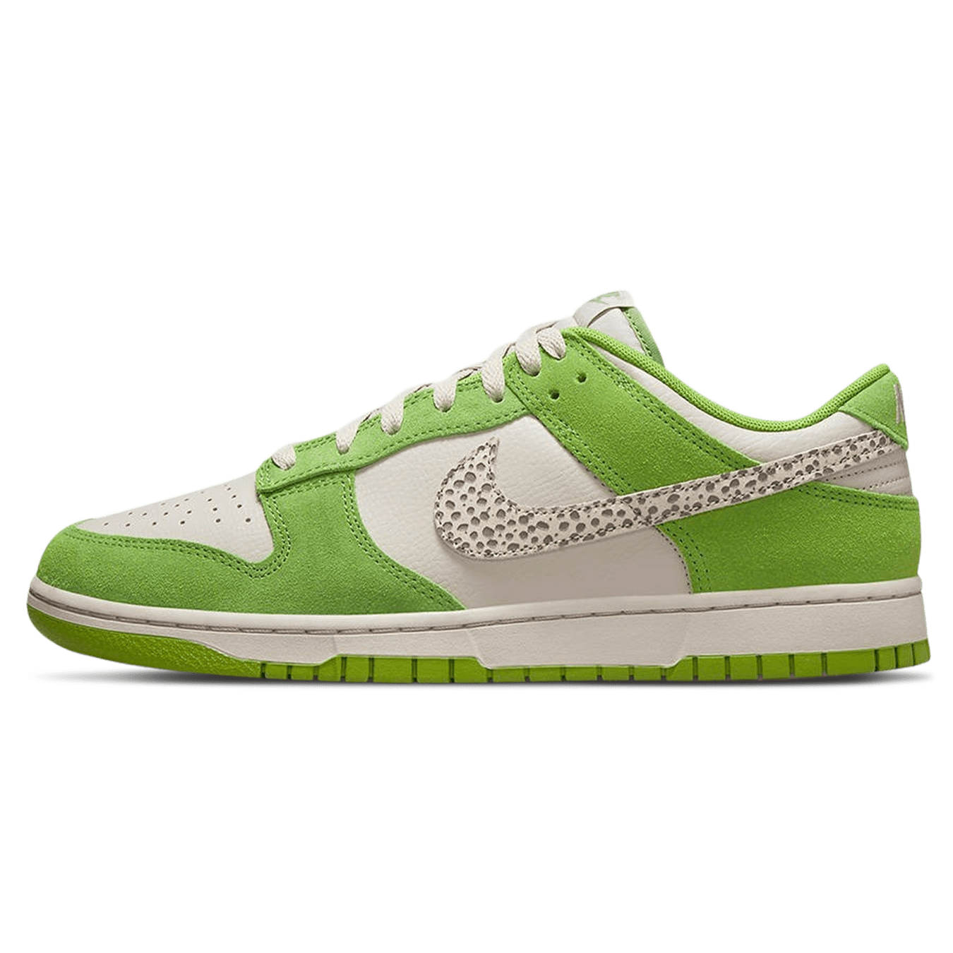 Nike Dunk Low 'Safari Swoosh - Chlorophyll' — UK 3 | EU 35.5 | US 3.5 — Front View