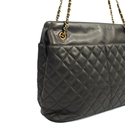Chanel Tote Vintage Tote in Black, Lambskin Leather — Alternate View 17