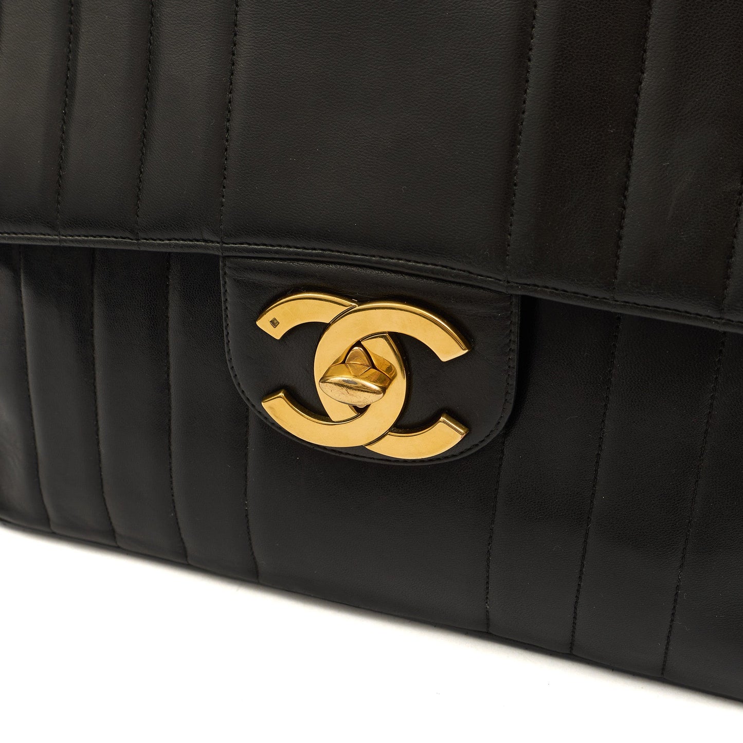 Chanel Shoulder Bag Maxi Jumbo XL in Black, Leather — Lifestyle View