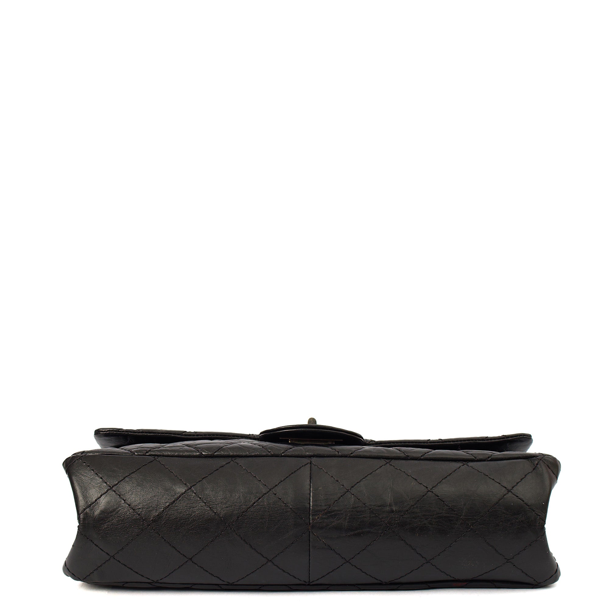 Chanel Shoulder Bag 2.55 Reissue - Medium in Black, Crinkled Calfskin Leather — Detail View