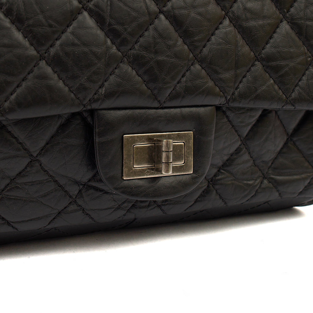 Chanel Shoulder Bag 2.55 Reissue - Medium in Black, Crinkled Calfskin Leather — Alternate View 8