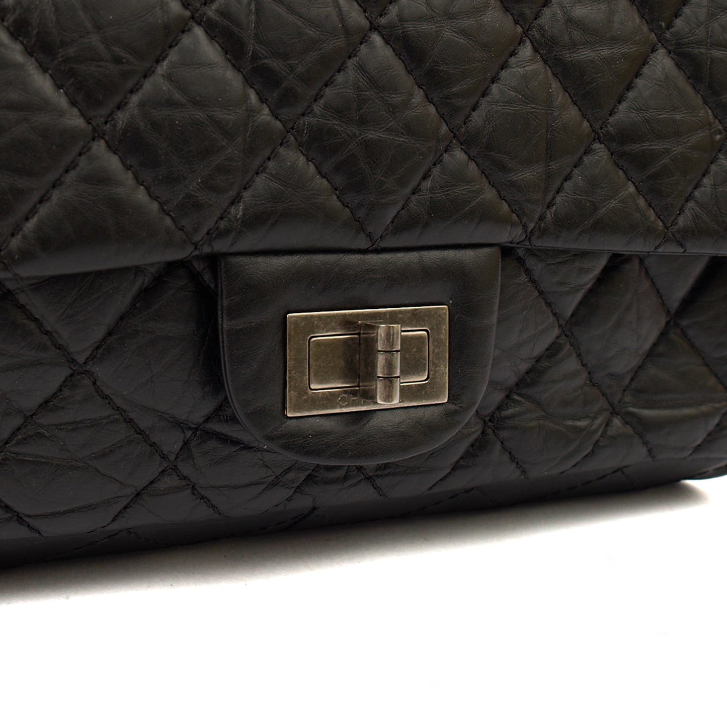 Chanel Shoulder Bag 2.55 Reissue - Medium in Black, Crinkled Calfskin Leather — Alternate View 8