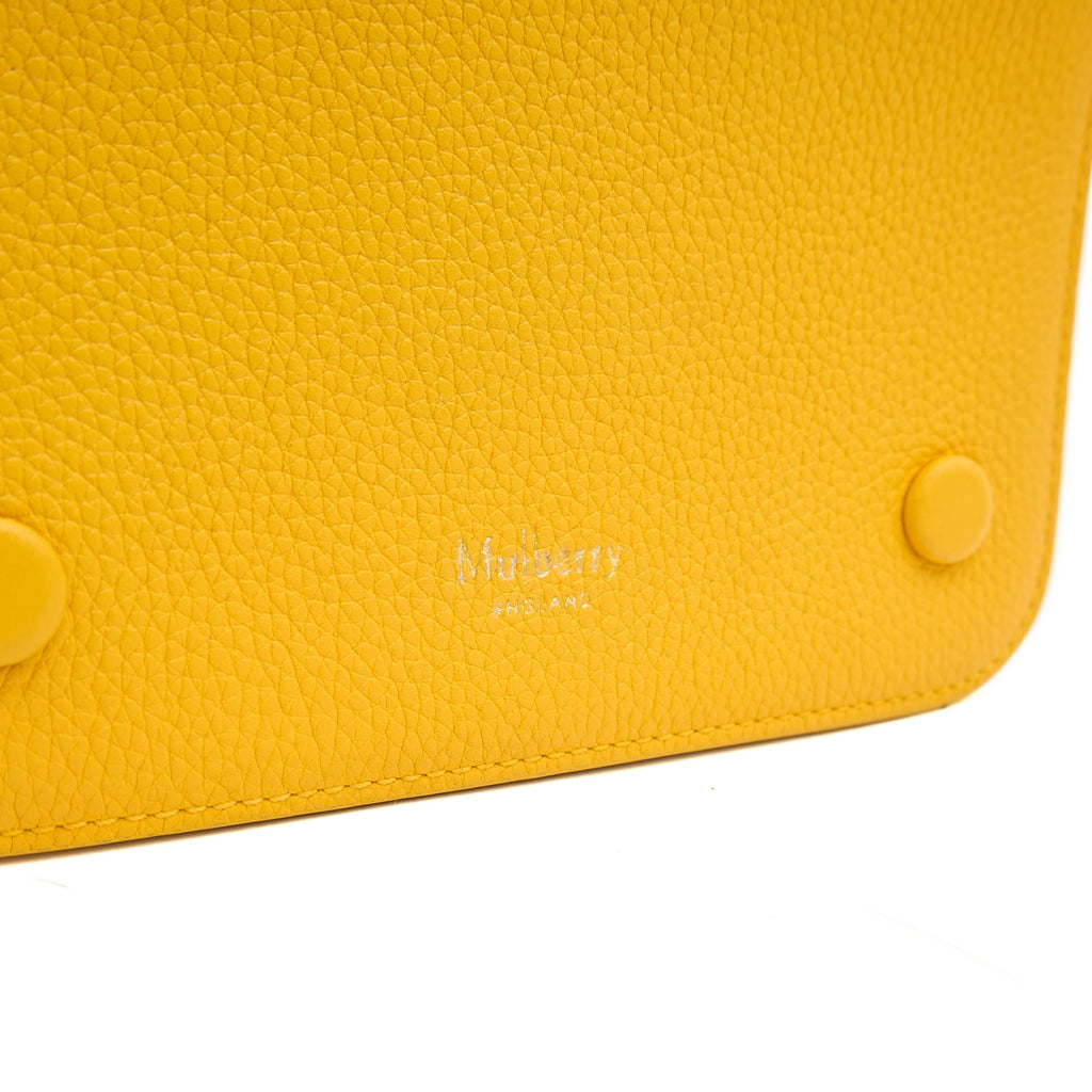 Mulberry Cross Body Clifton in Yellow, Calfskin Leather — Detail View