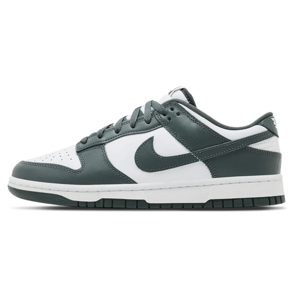 Nike Dunk Low 'Vintage Green' — UK 3 | EU 35.5 | US 3.5 — Front View