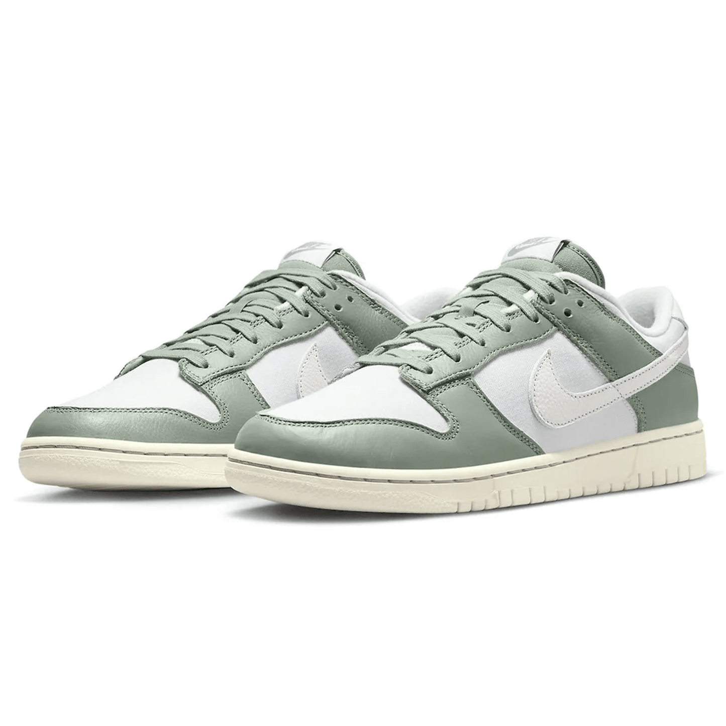 Nike Dunk Low 'Mica Green' — UK 3 | EU 35.5 | US 3.5 — Side View