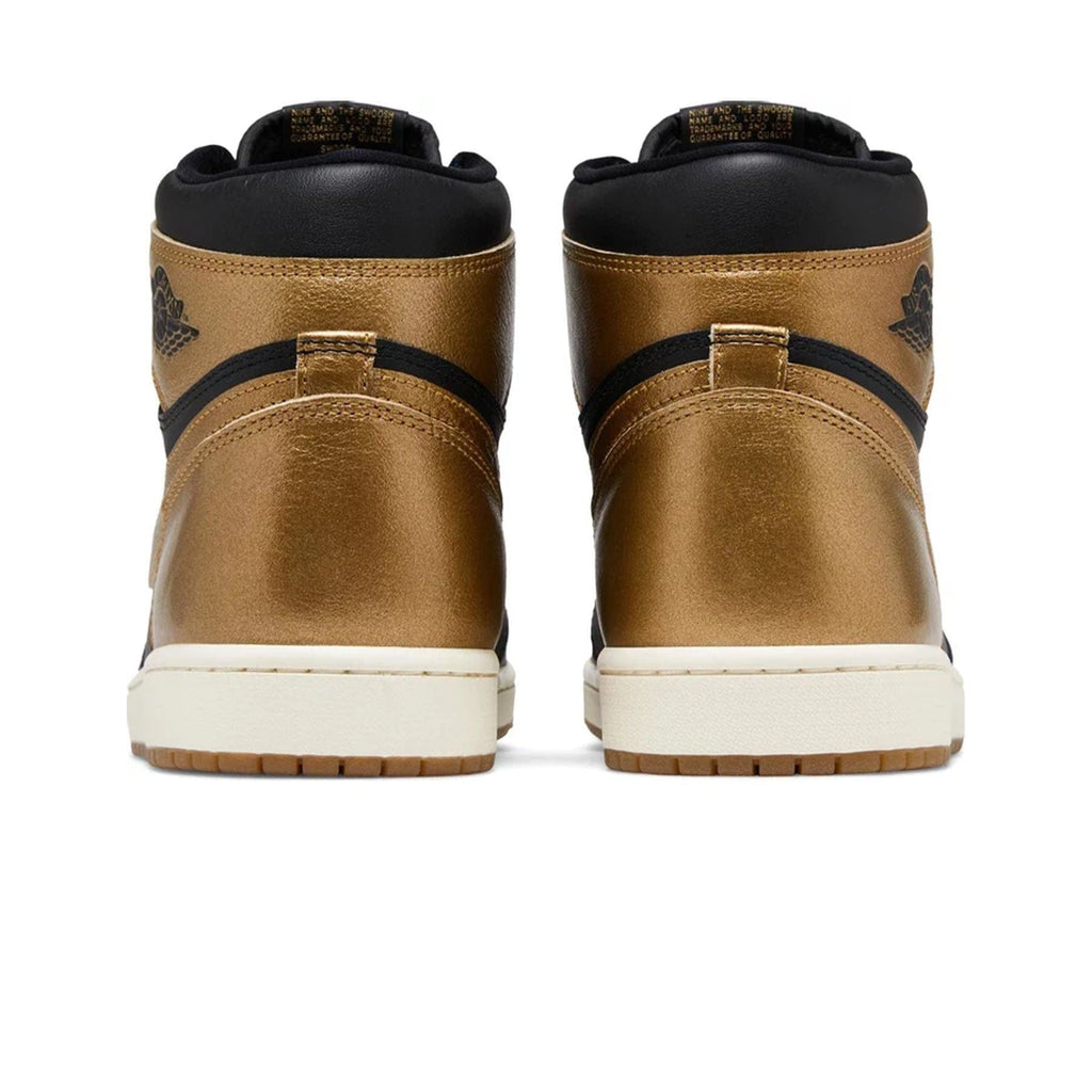 Air Jordan 1 Retro High OG 'Black Gold' — UK 3 | EU 35.5 | US 3.5 — Side View