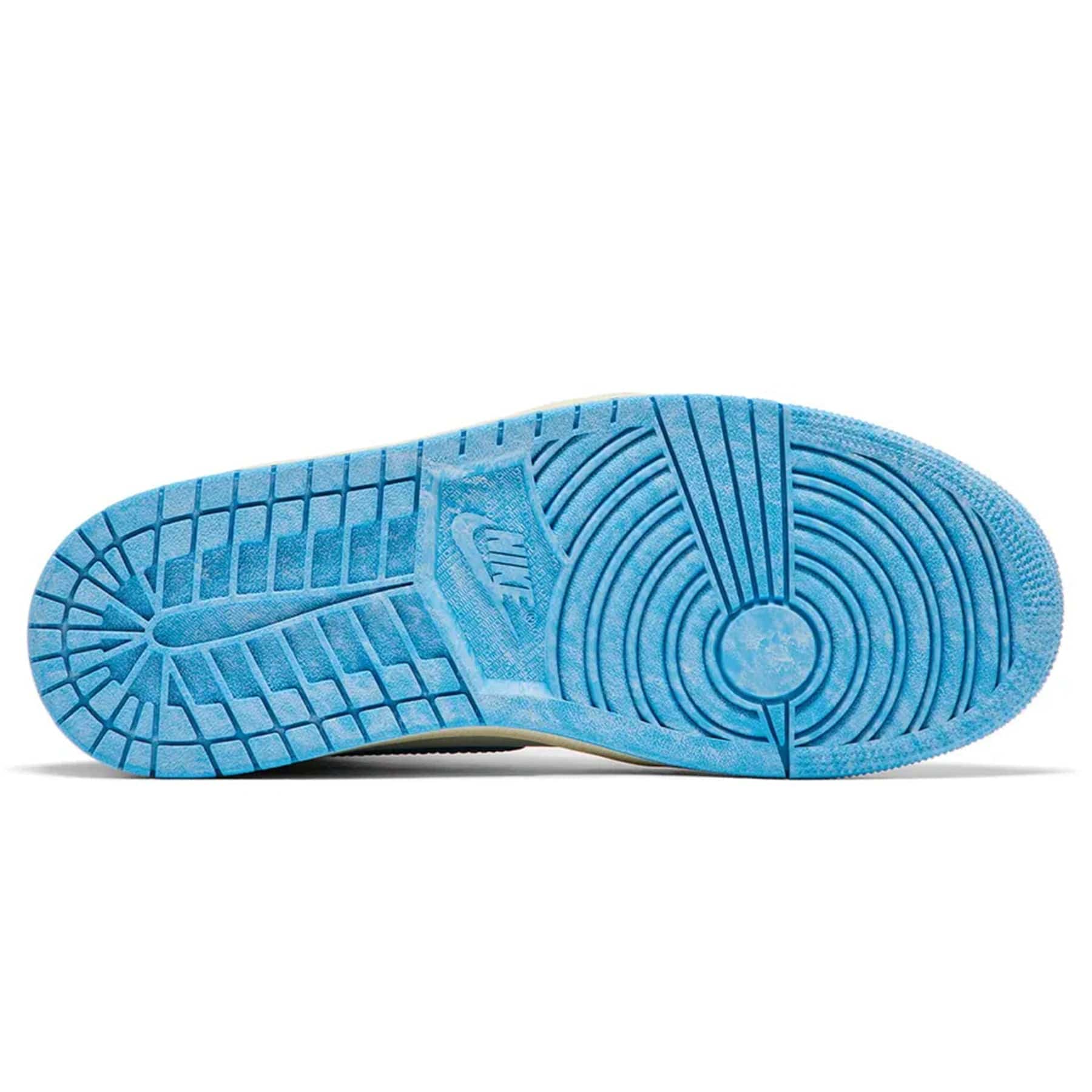 Air Jordan 1 High Retro OG 'UNC Reimagined' — UK 3 | EU 35.5 | US 3.5 — Detail View